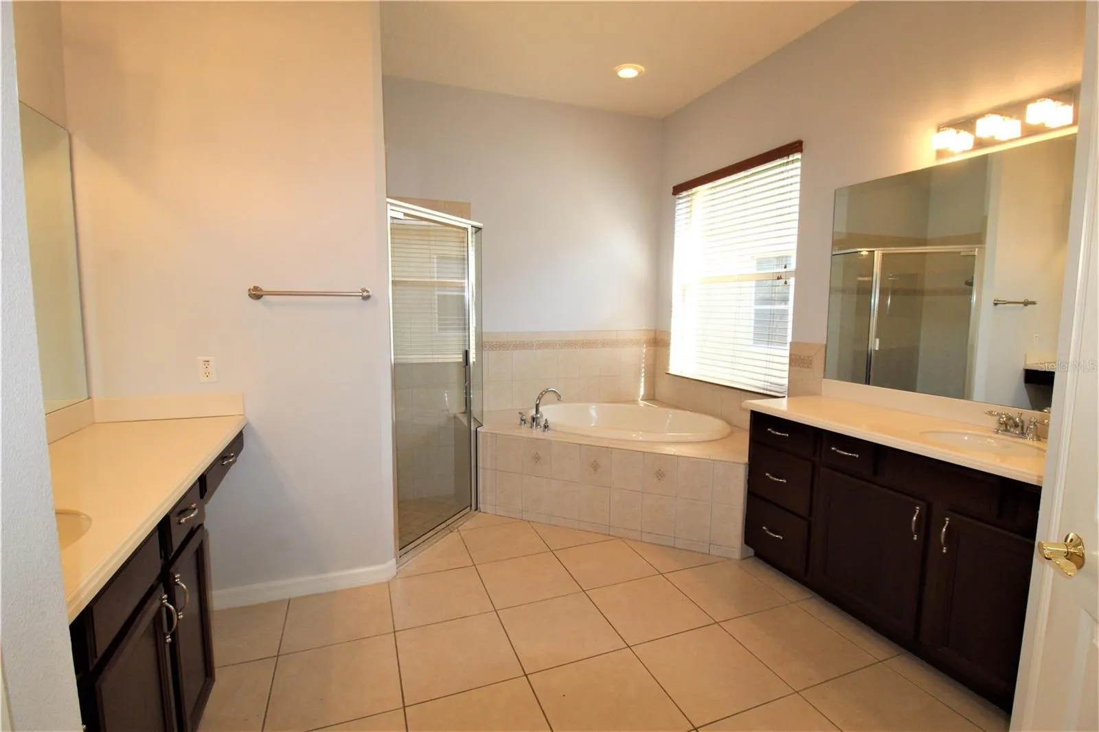 3764 SUMMERWIND CIR