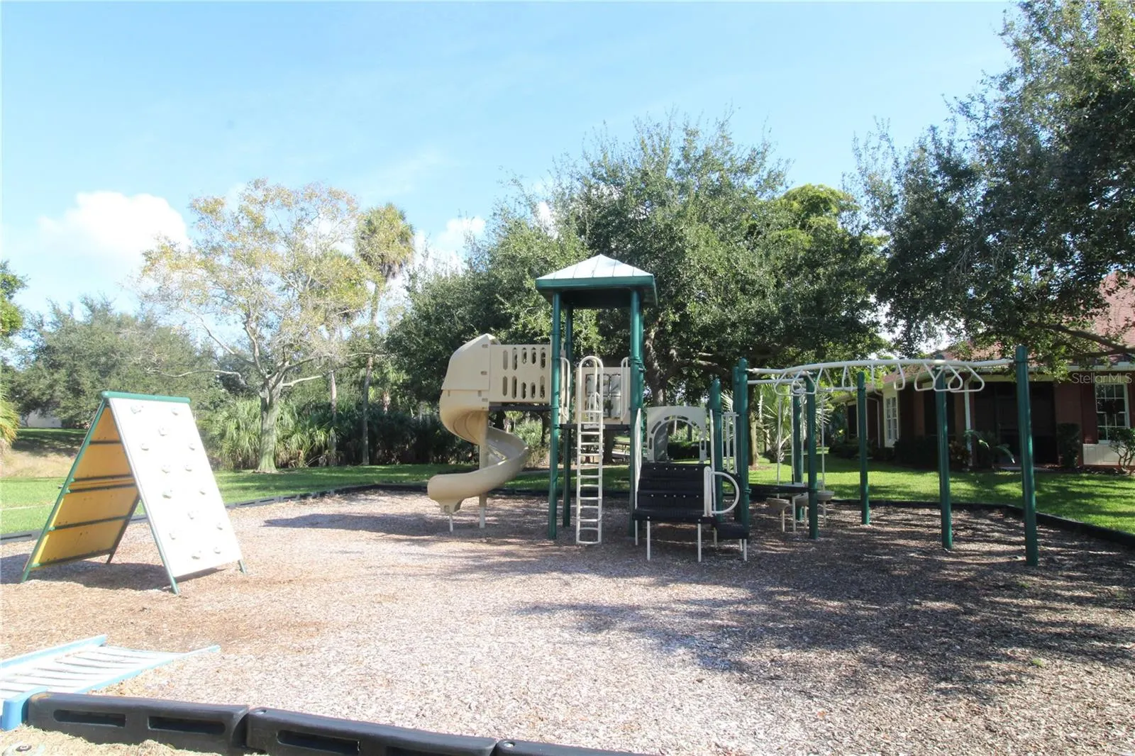 3764 SUMMERWIND CIR