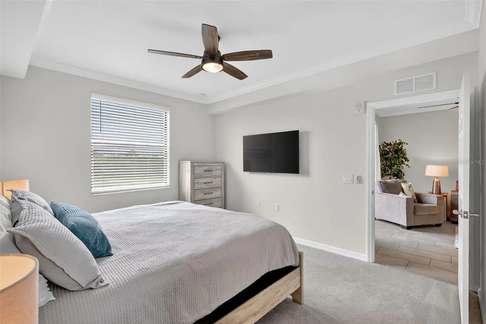 17810 GAWTHROP DR #305, #305