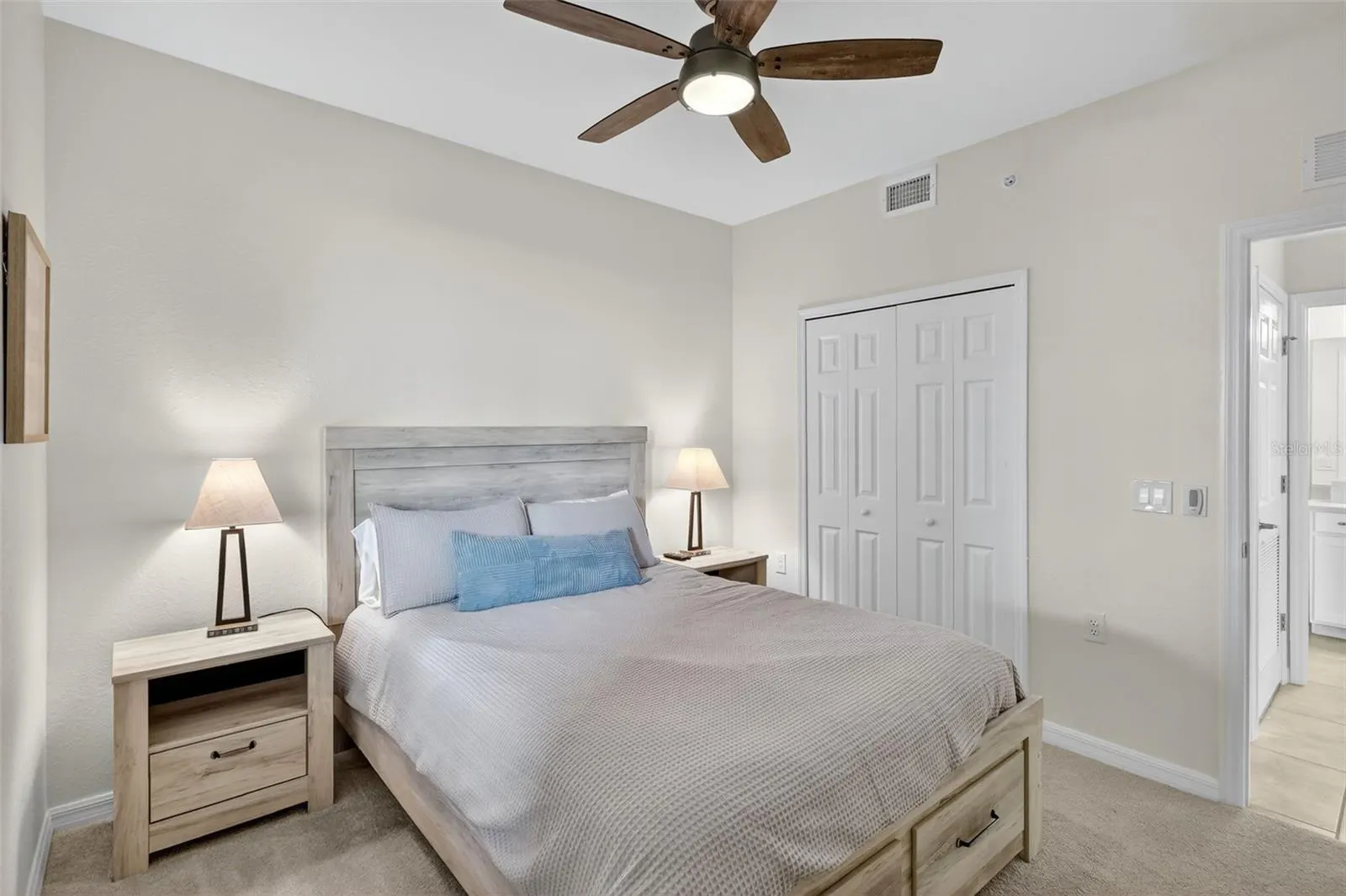17810 GAWTHROP DR #305, #305