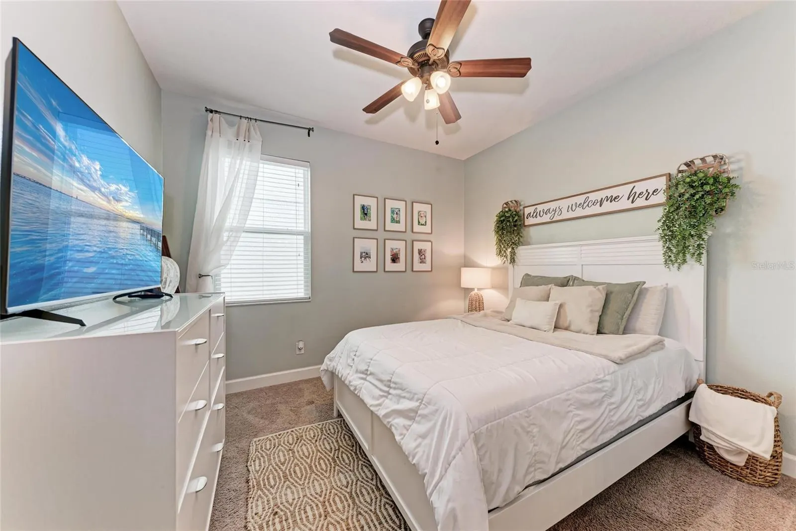 8342 NANDINA DR