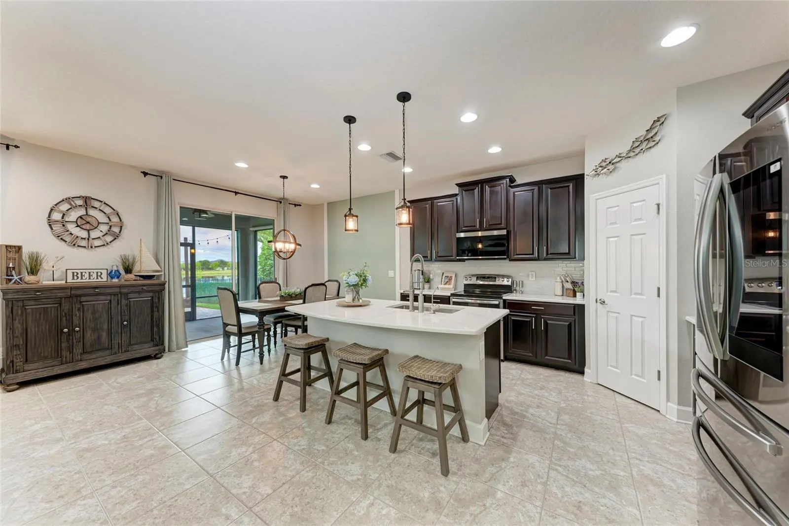8342 NANDINA DR