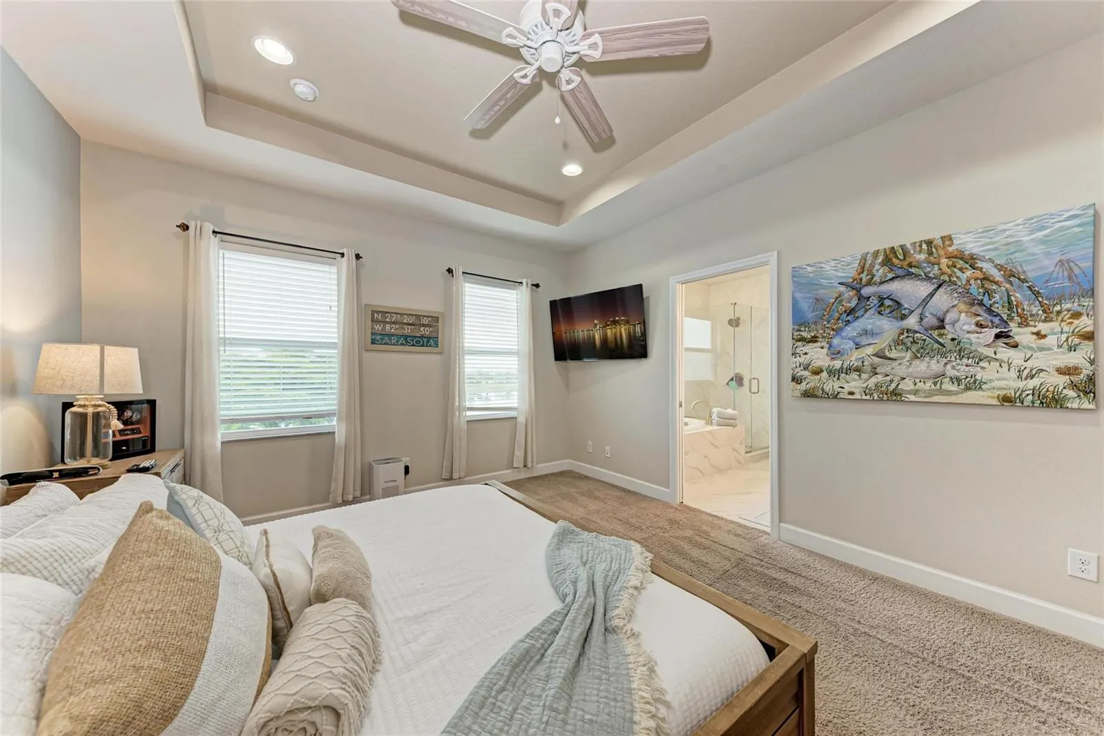 8342 NANDINA DR