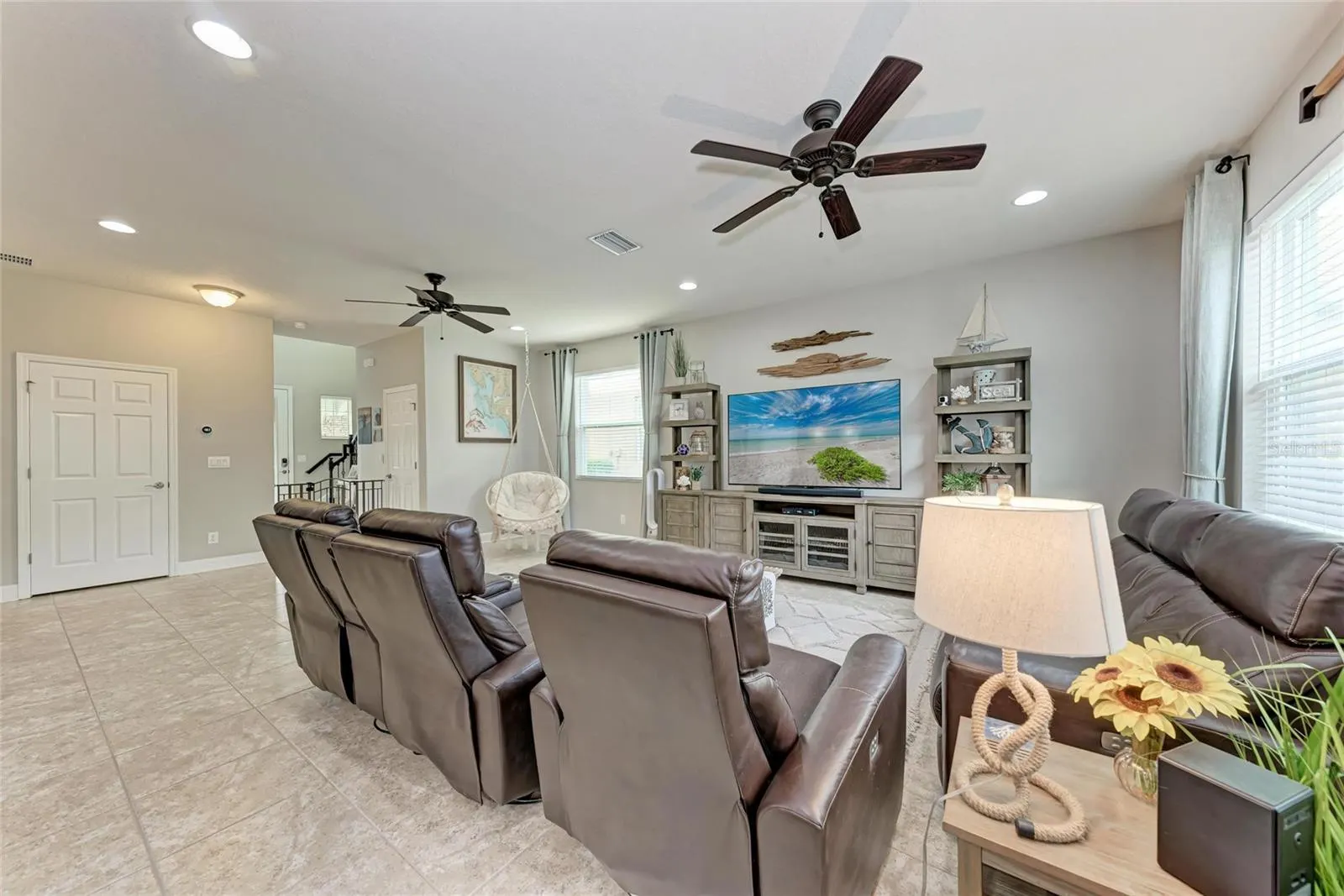 8342 NANDINA DR