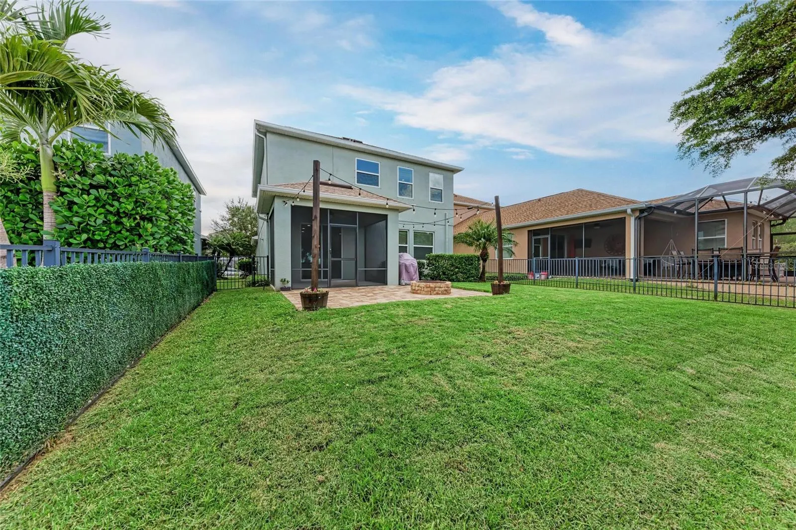 8342 NANDINA DR