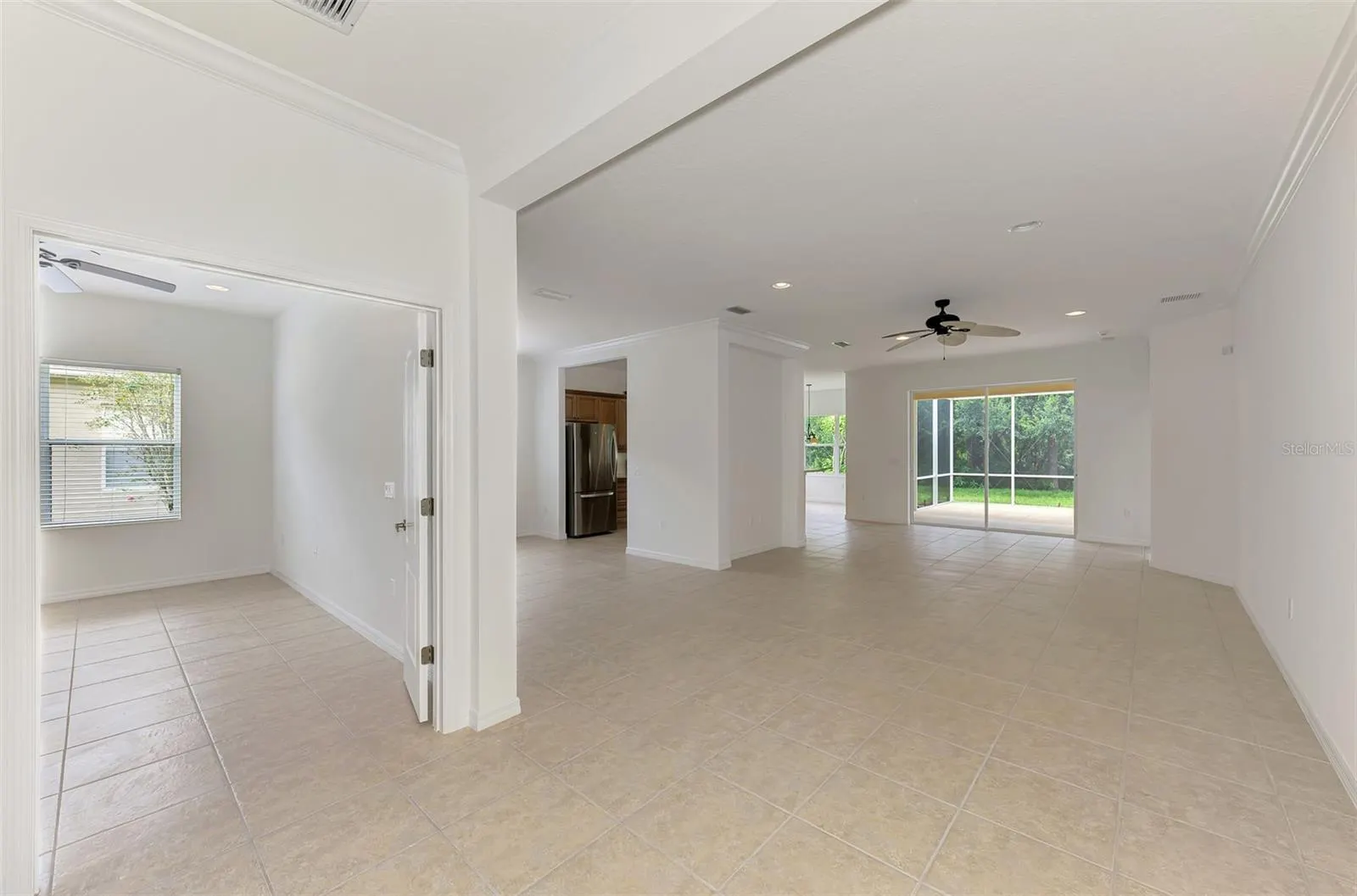 1434 BLUE HORIZON CIR