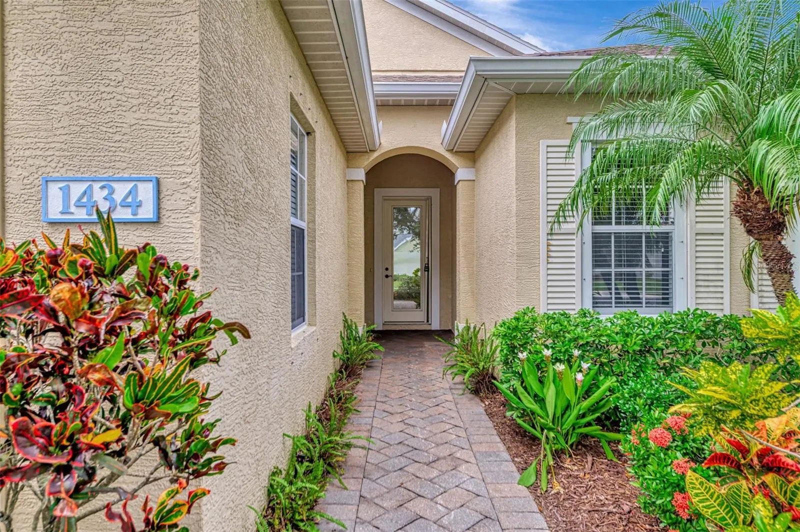 1434 BLUE HORIZON CIR