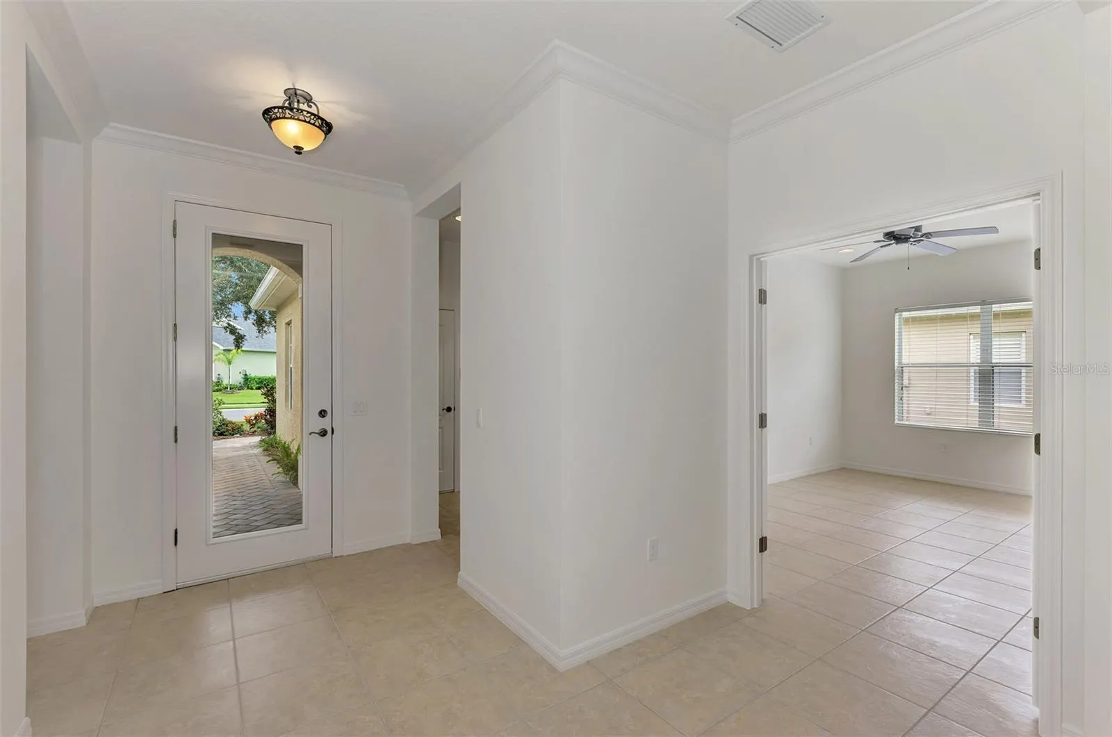1434 BLUE HORIZON CIR