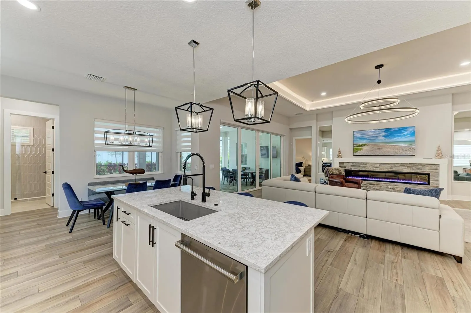 990 SEASCAPE PL