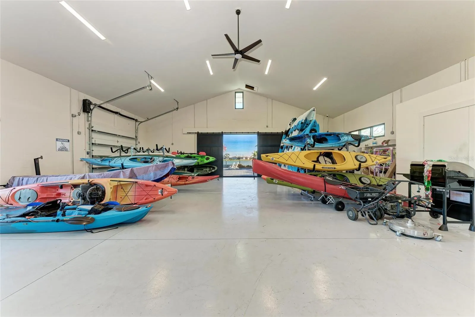 990 SEASCAPE PL