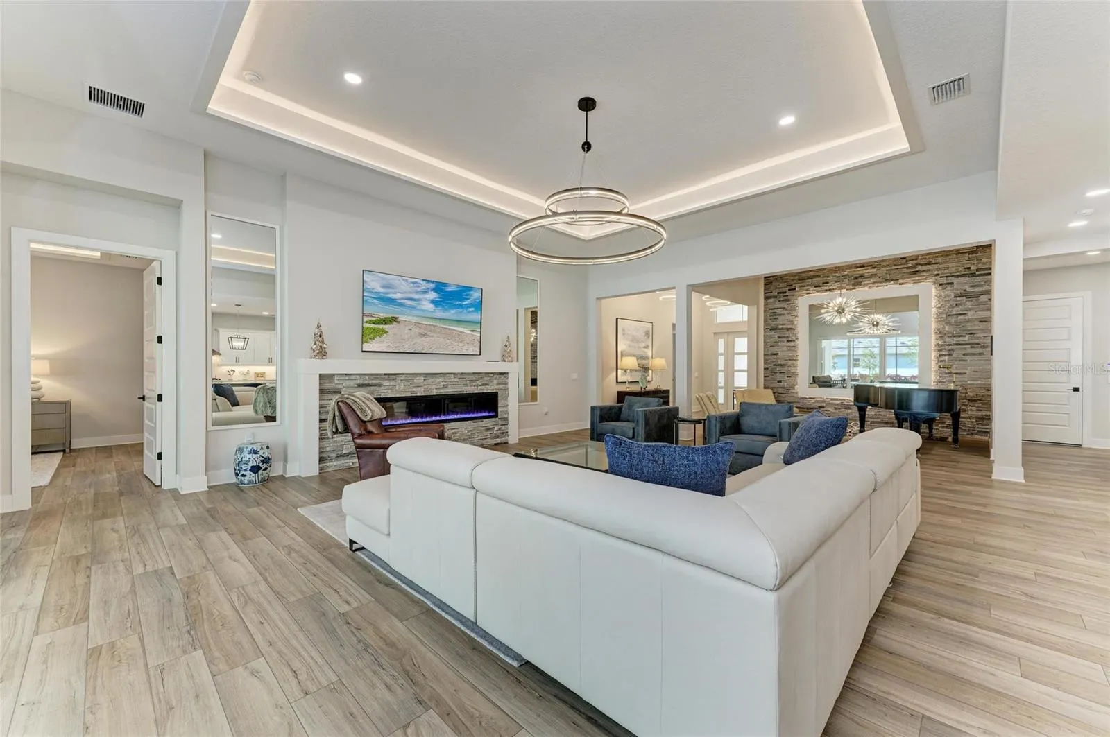 990 SEASCAPE PL