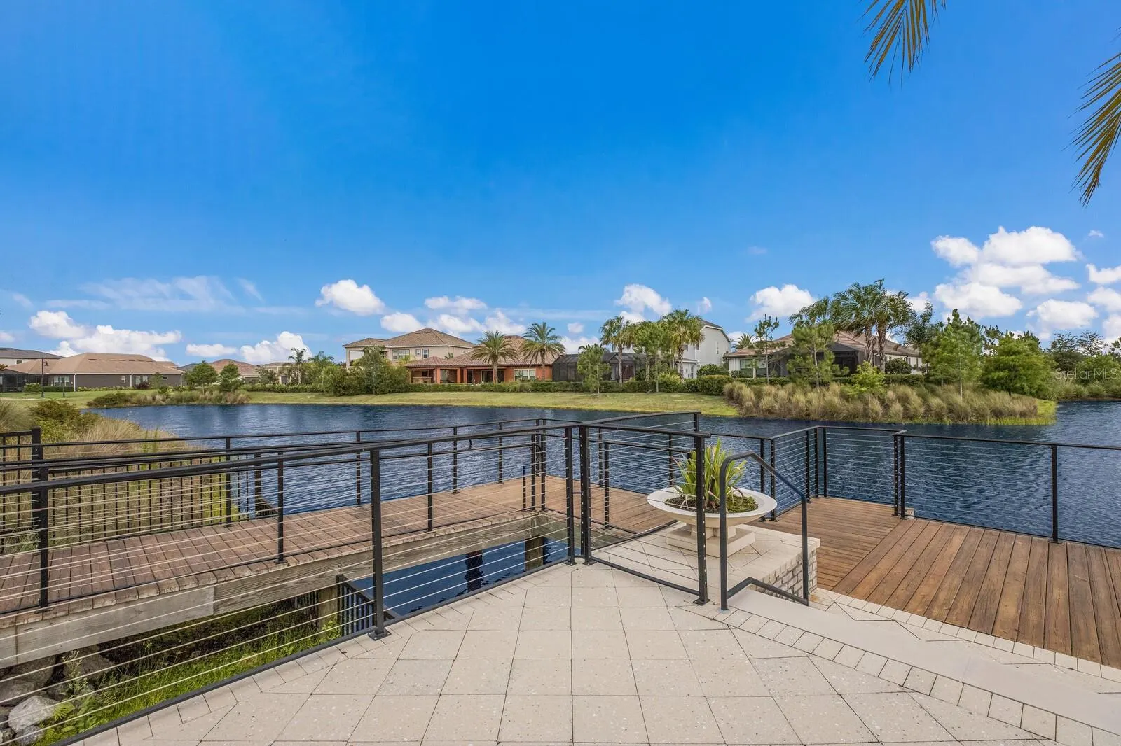 2607 AVOLET CT
