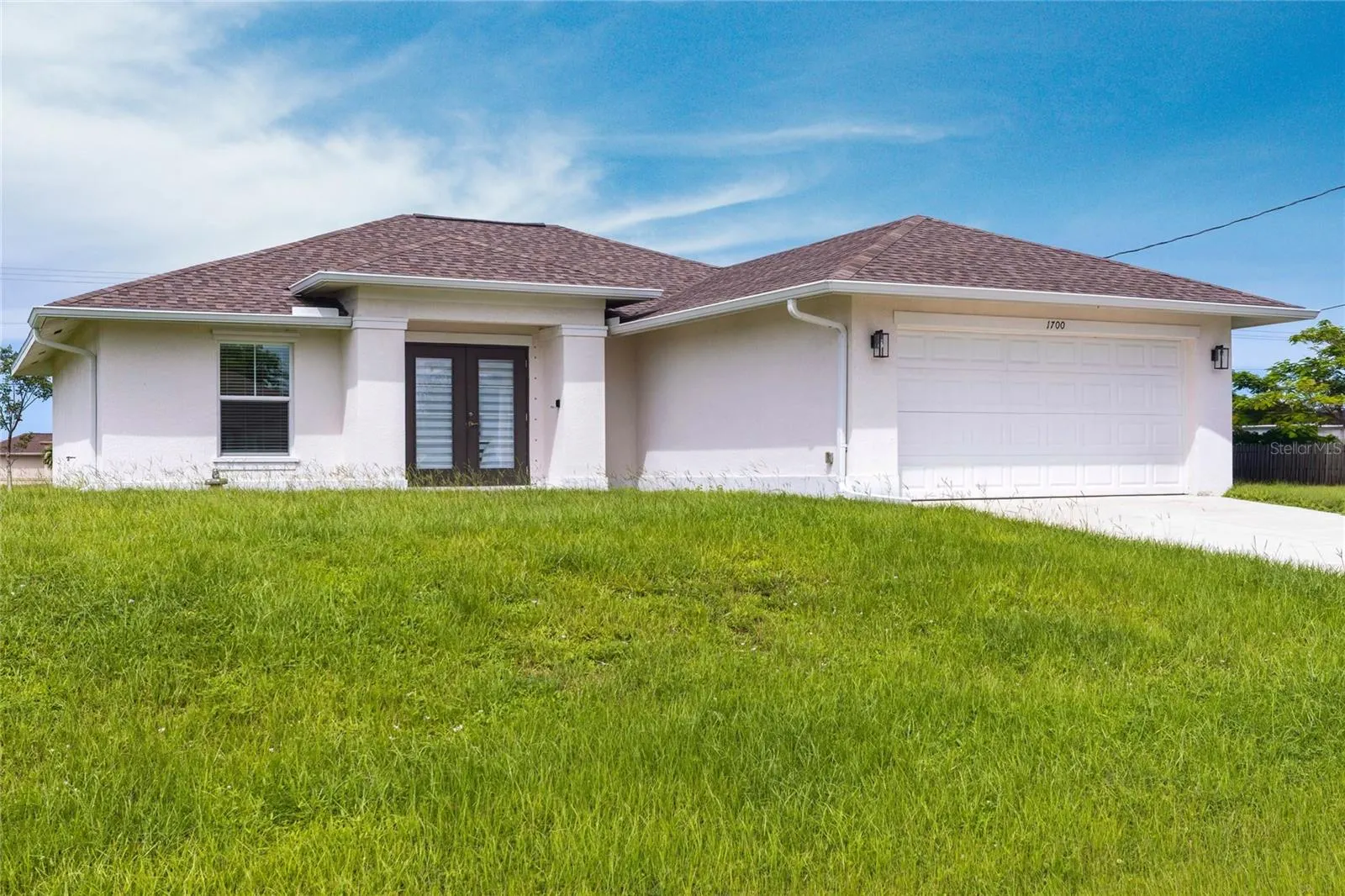 1700 NW 15TH PL