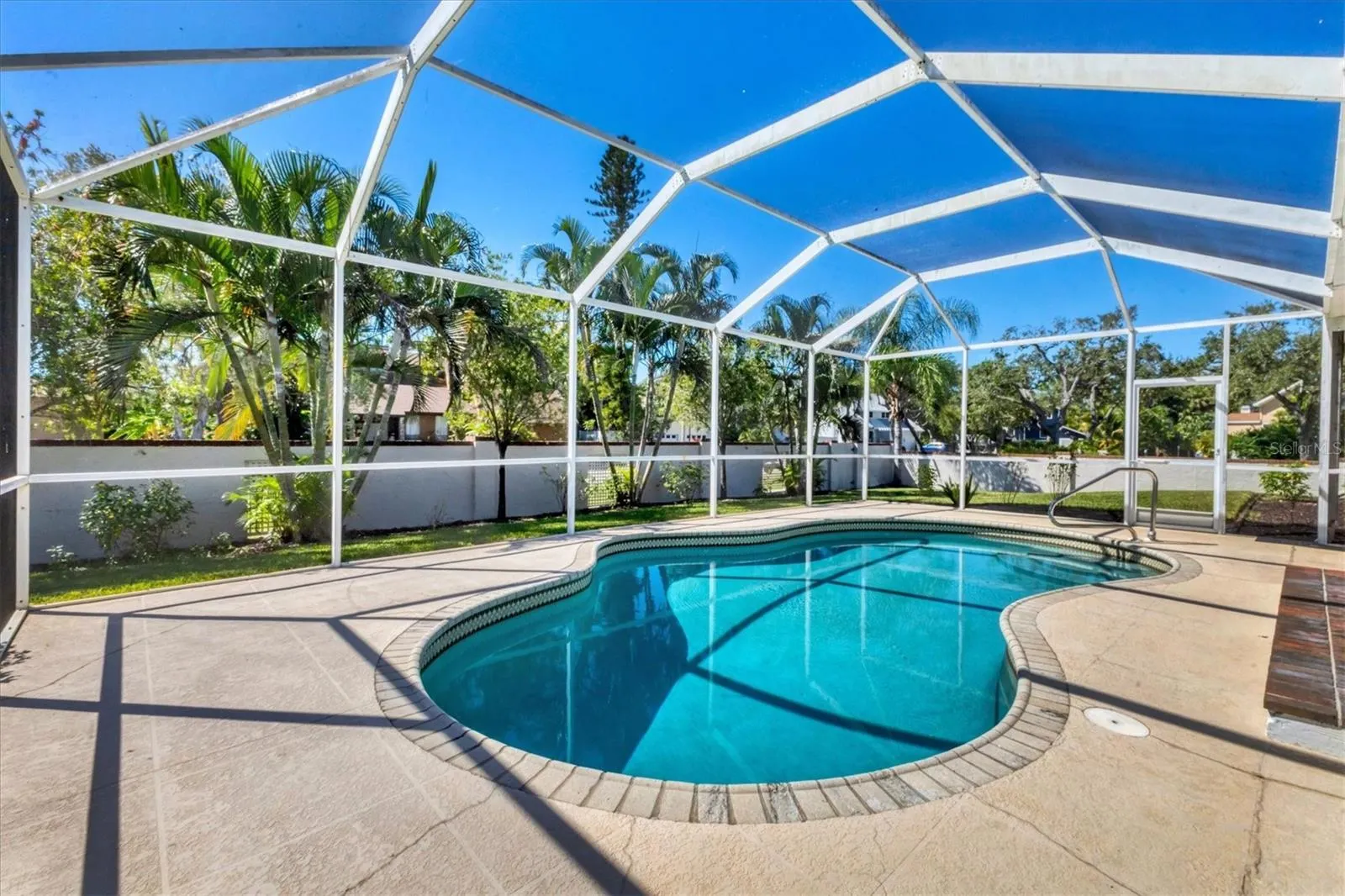 3808 EL CONQUISTADOR PKWY