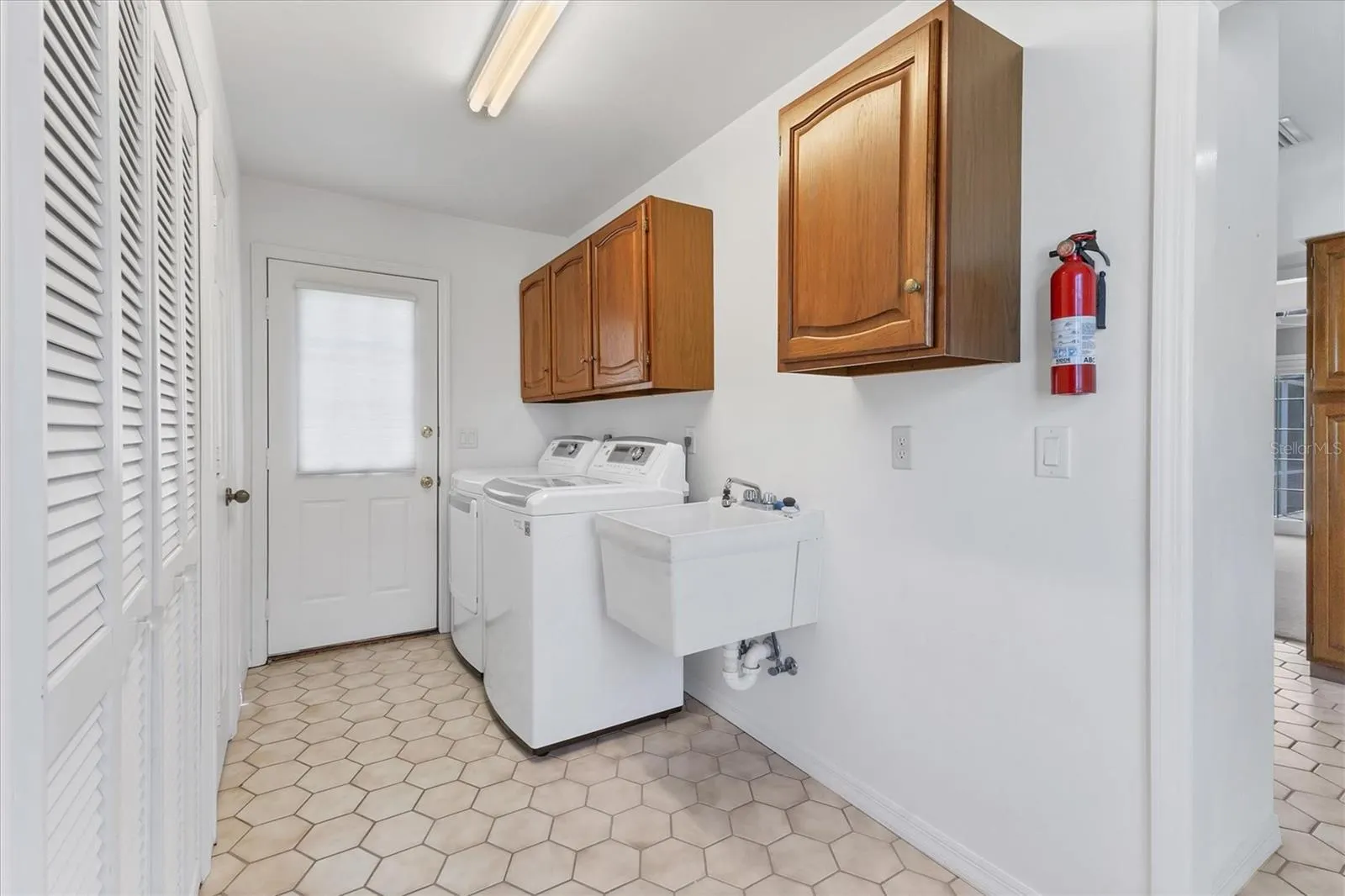 3808 EL CONQUISTADOR PKWY