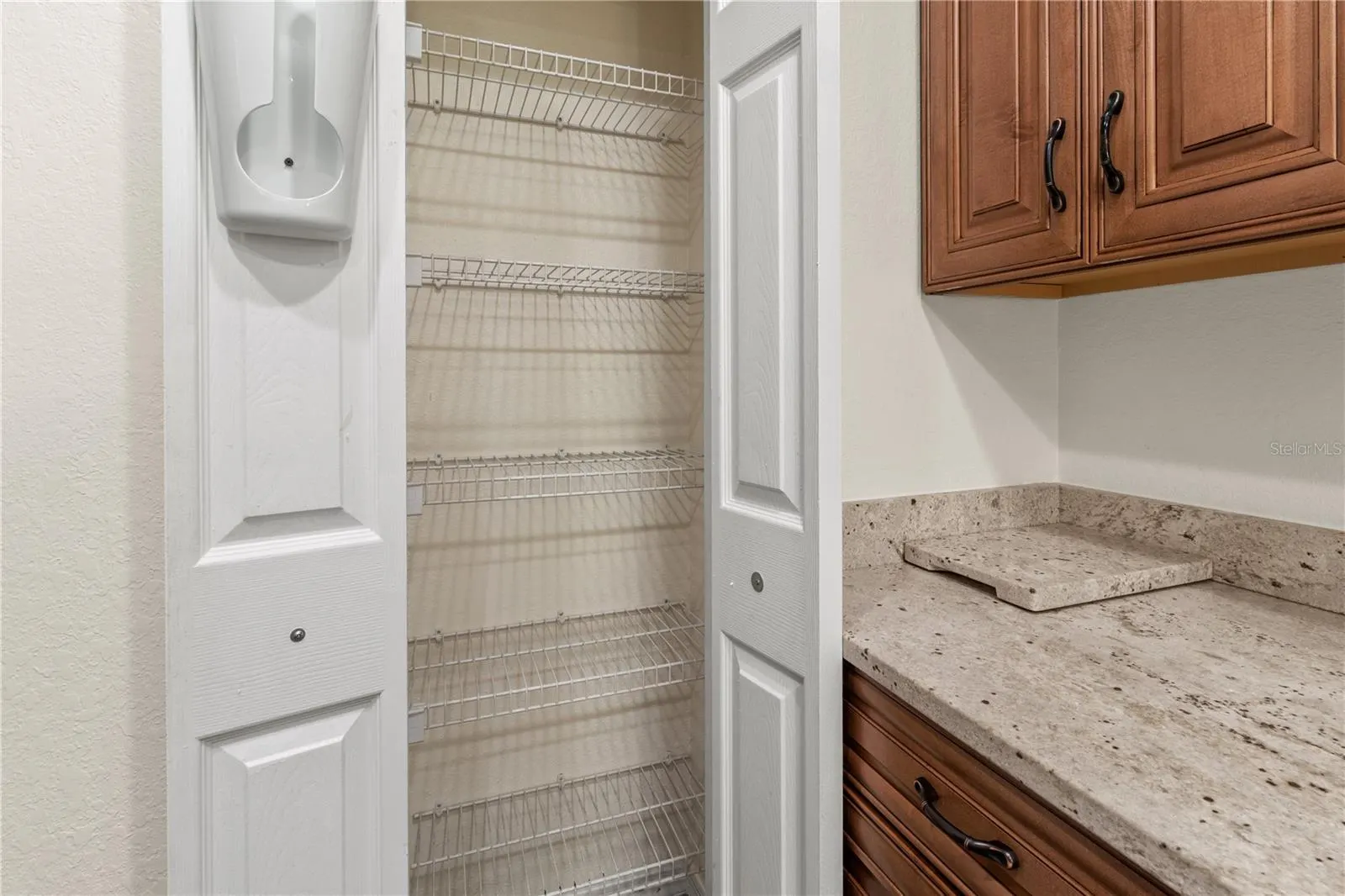 8911 MANOR LOOP #208, #208