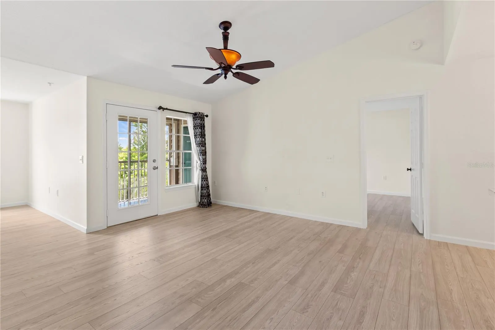 8911 MANOR LOOP #208, #208
