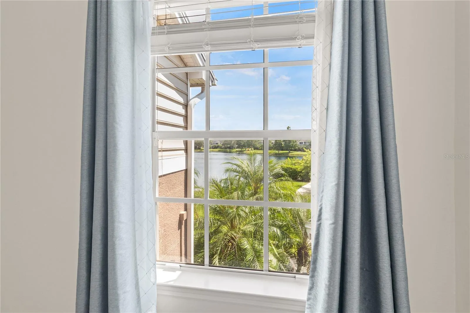 8911 MANOR LOOP #208, #208