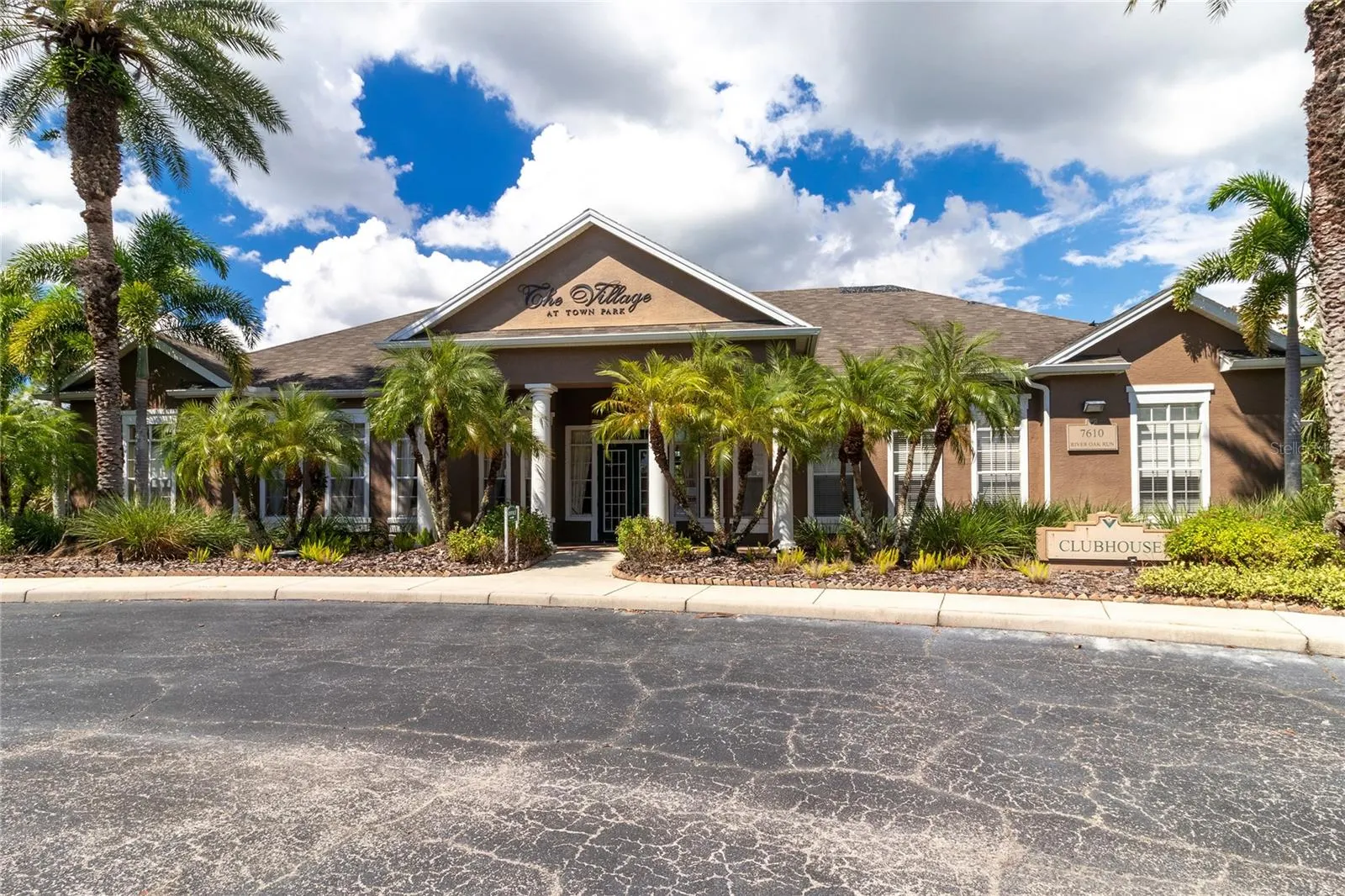 8911 MANOR LOOP #208, #208