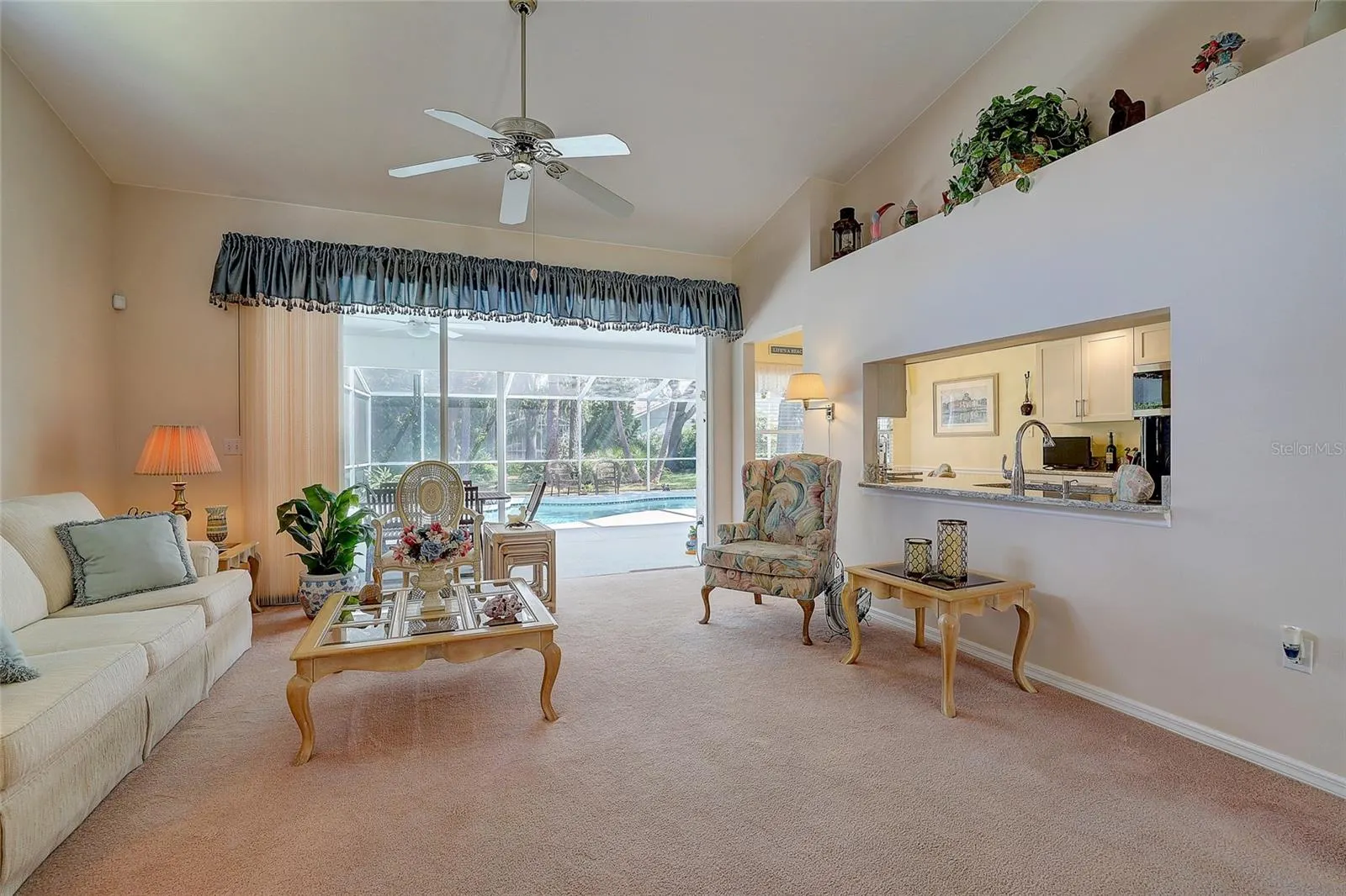 4443 DEL SOL BLVD S