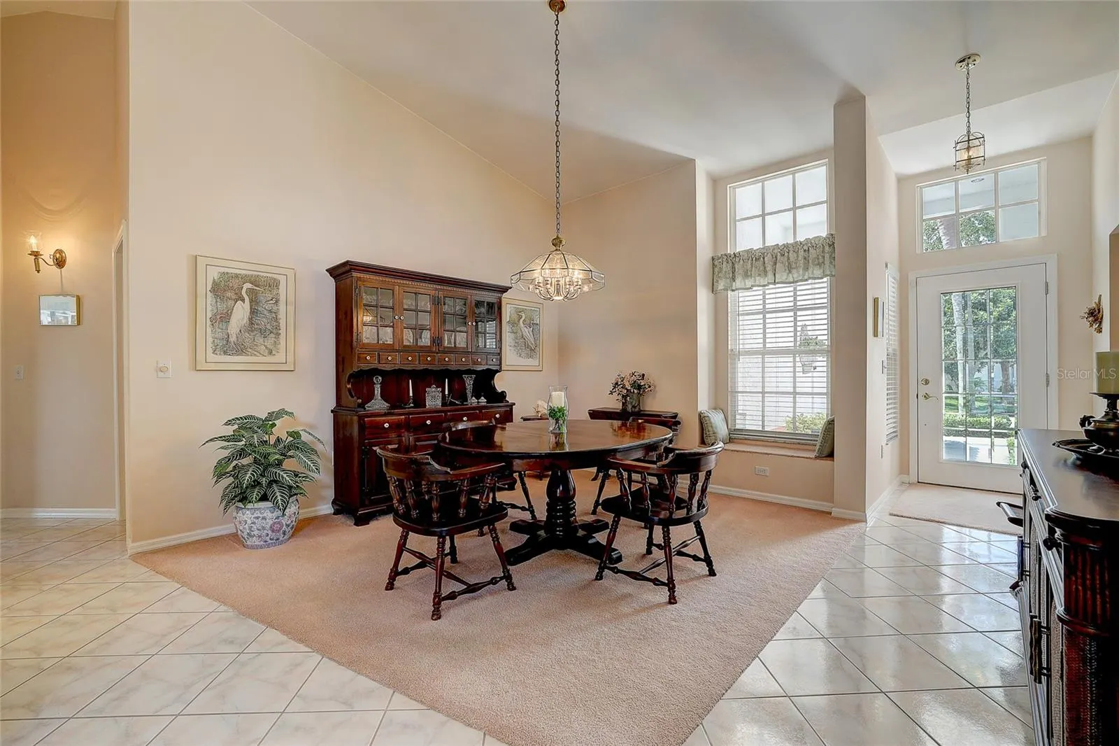 4443 DEL SOL BLVD S