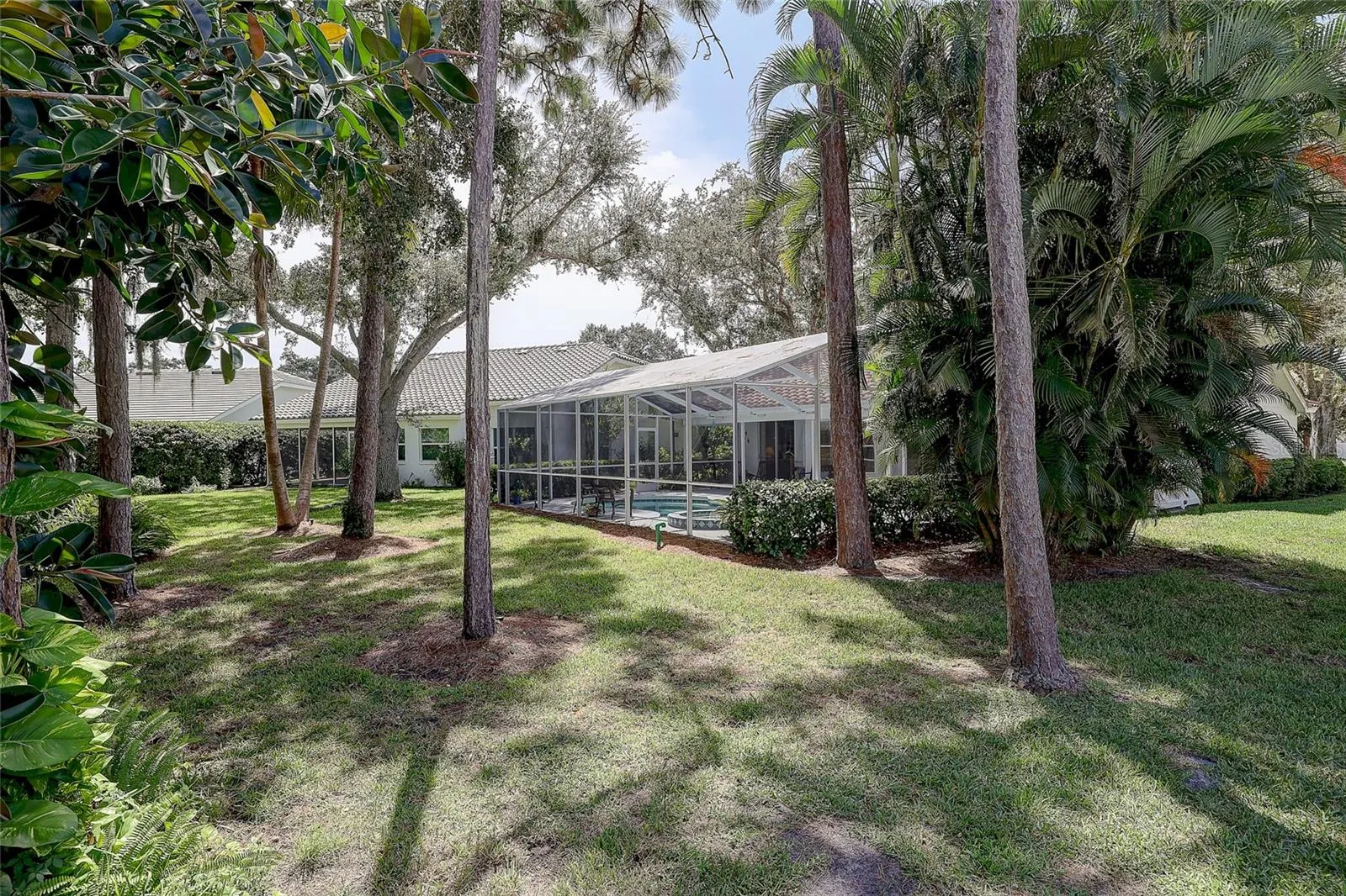 4443 DEL SOL BLVD S
