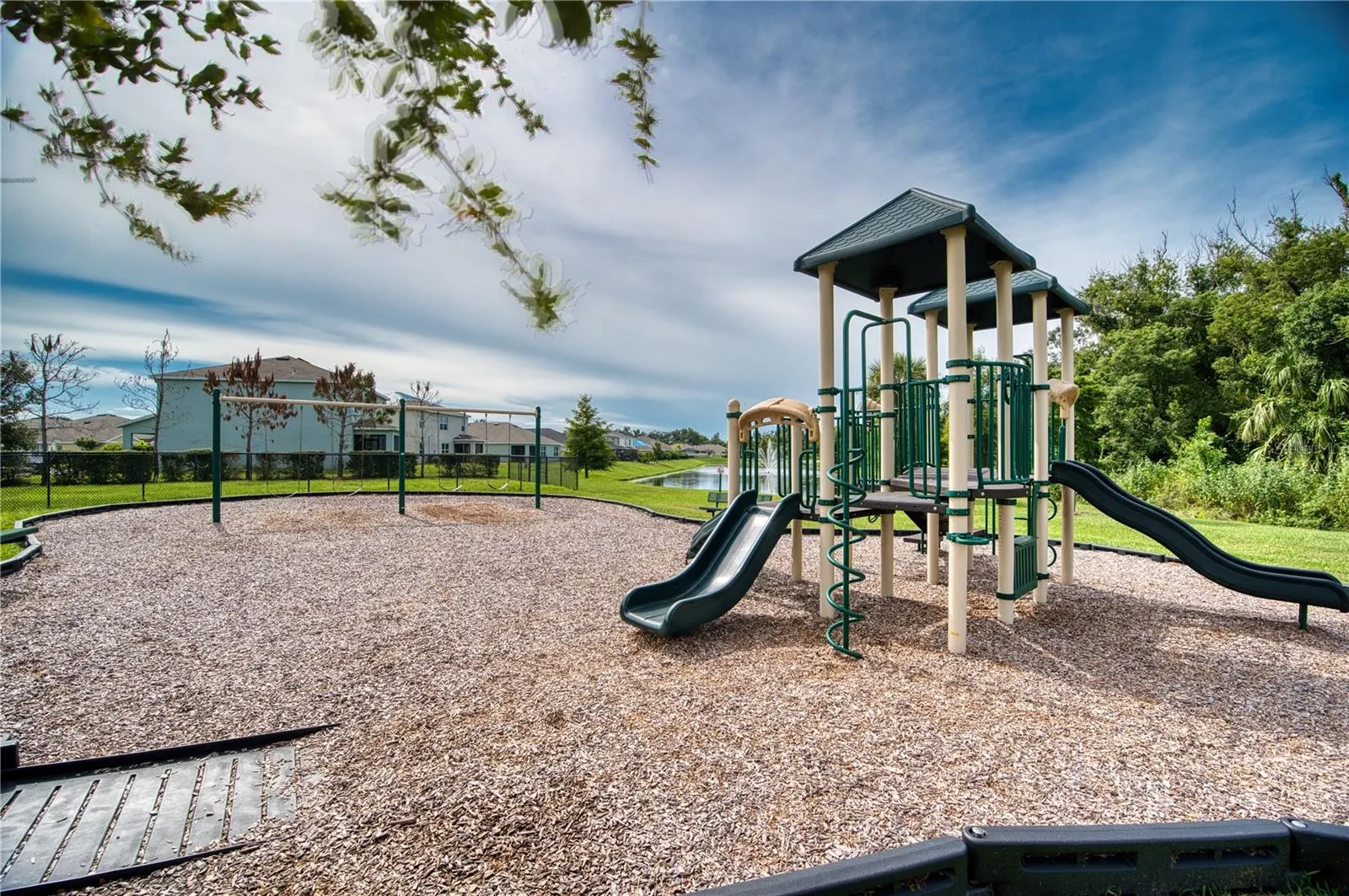 16705 SOUTHERN OAKS TRL
