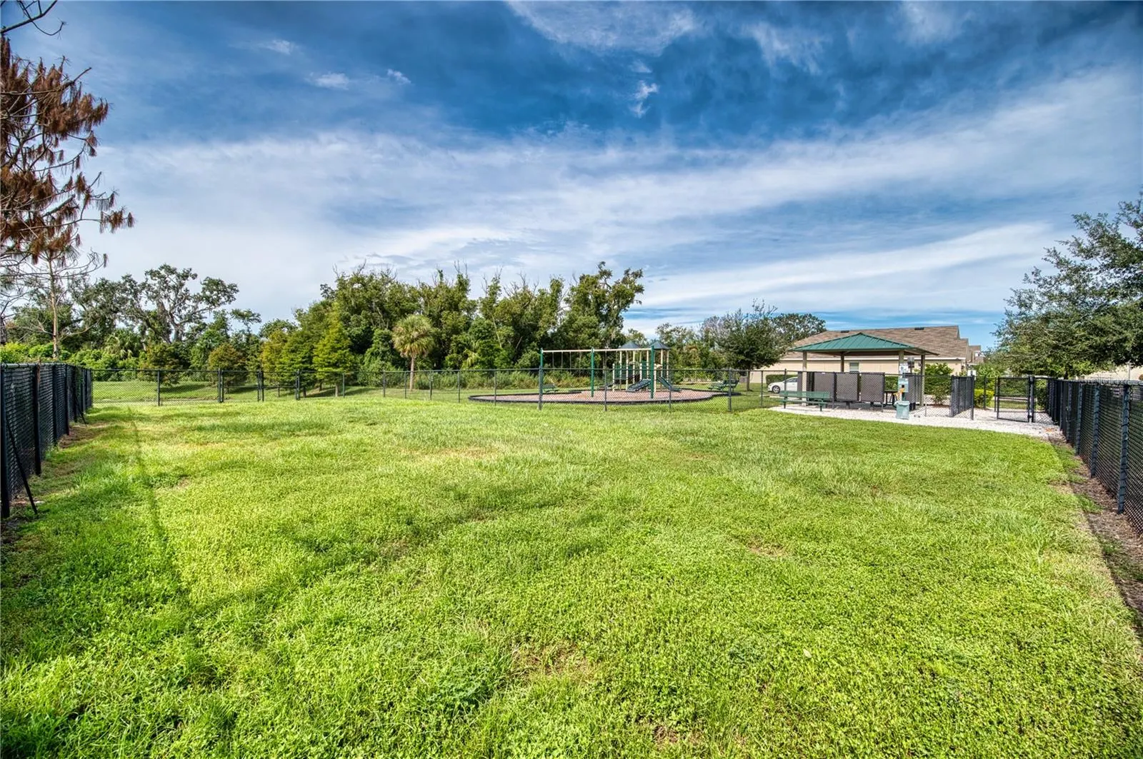 16705 SOUTHERN OAKS TRL