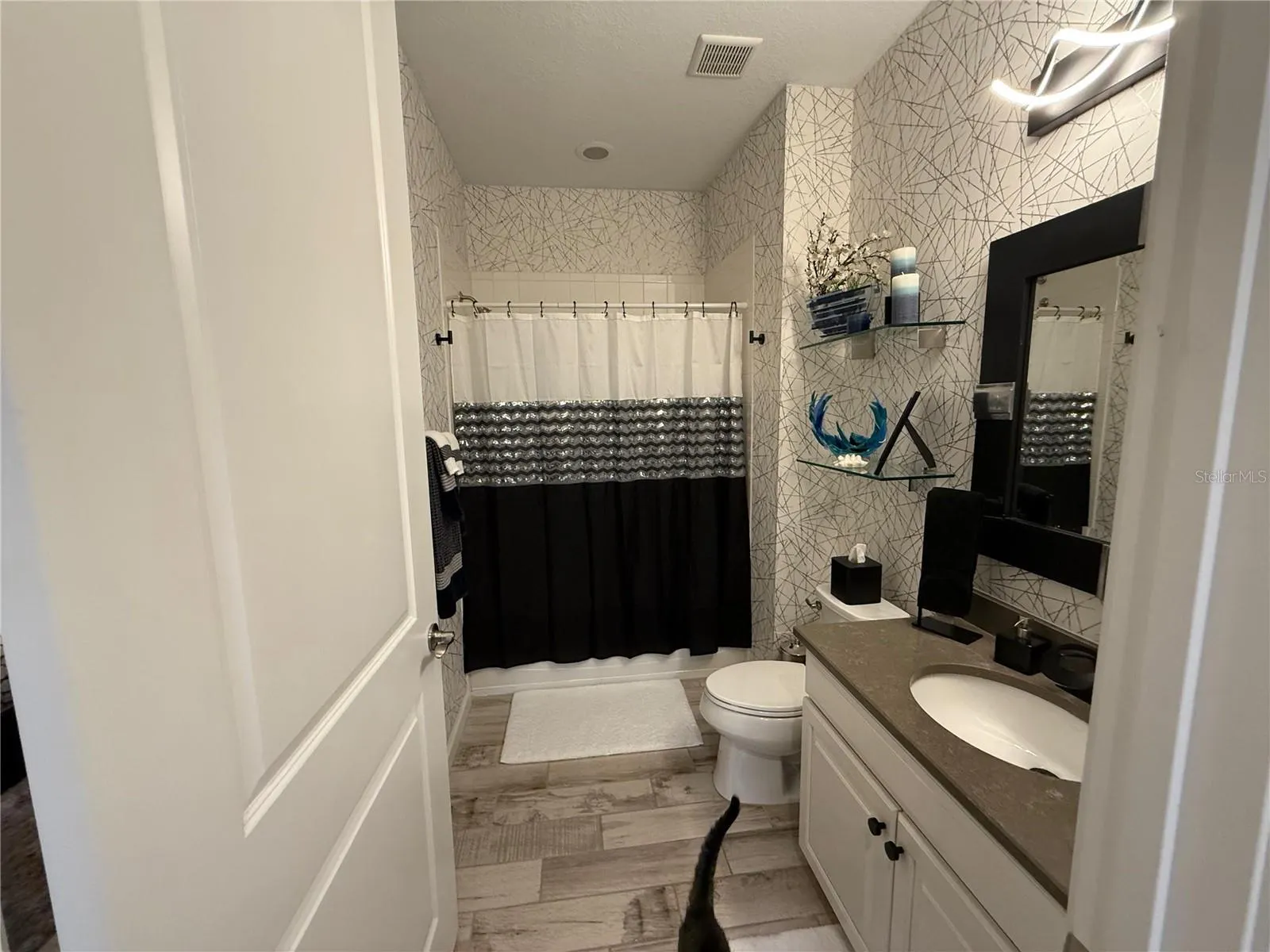 3656 PITCH LN