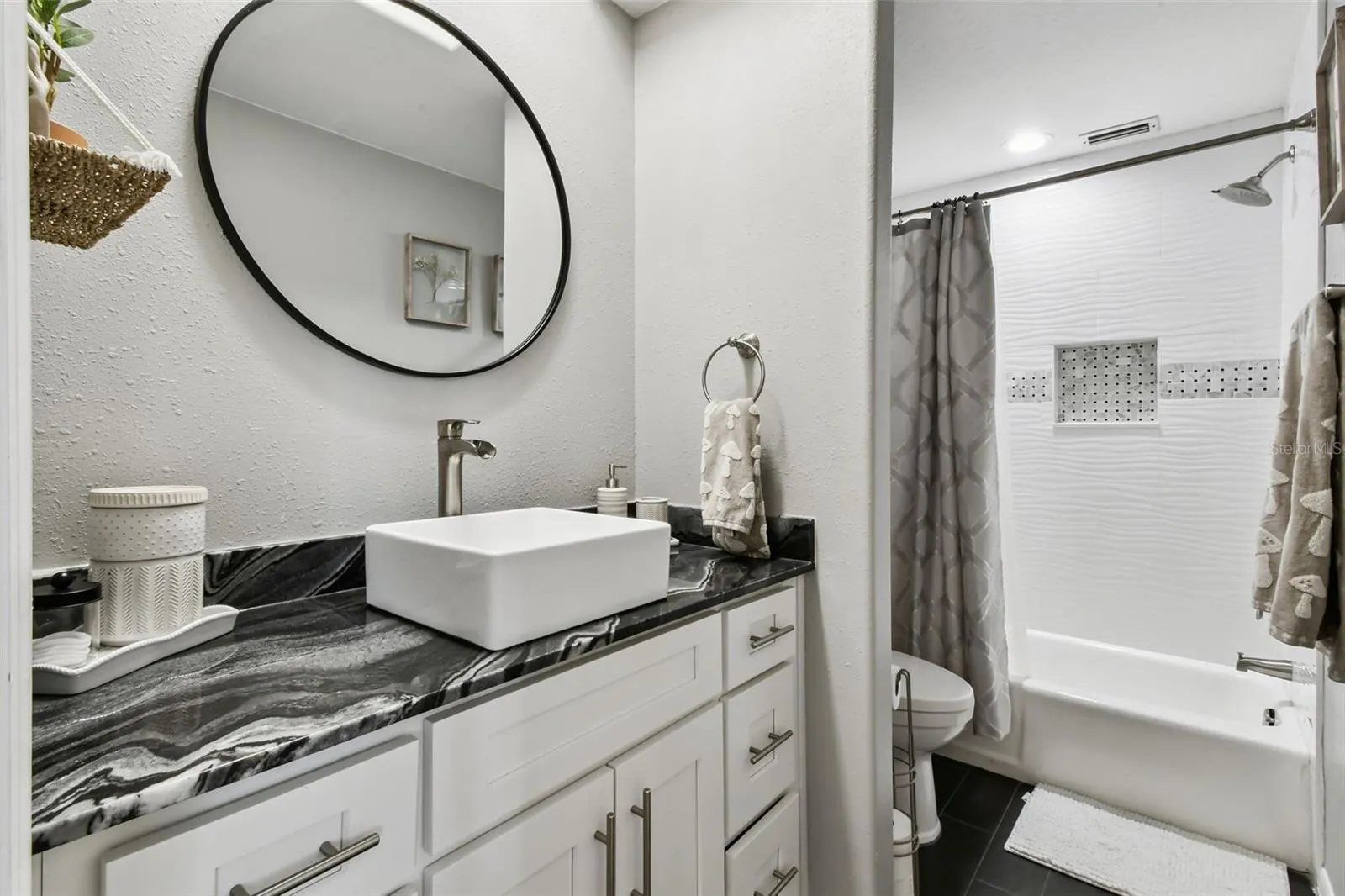 9722 TIFFANY OAKS LN #14, #14