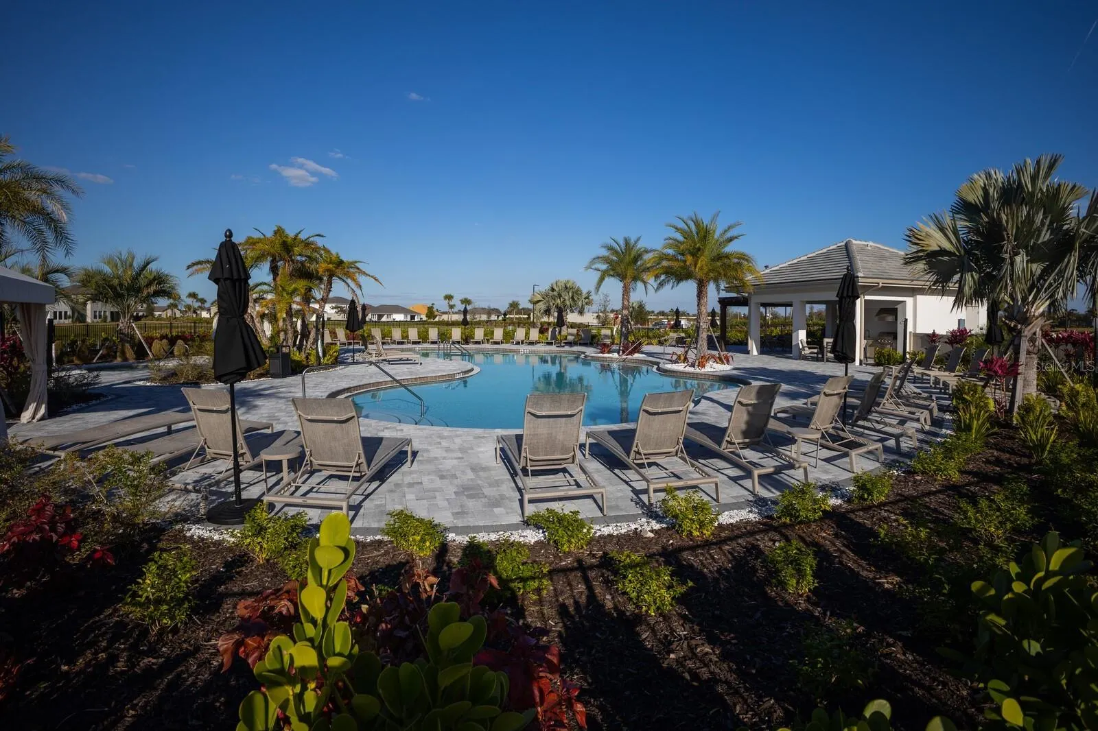 4528 POND BROOK CT