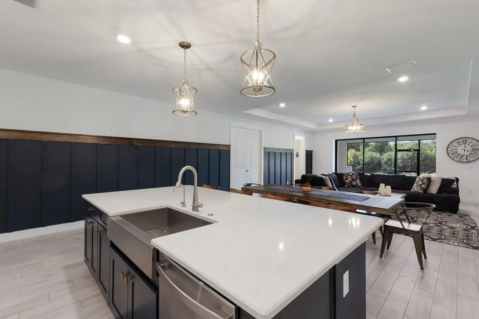 4528 POND BROOK CT