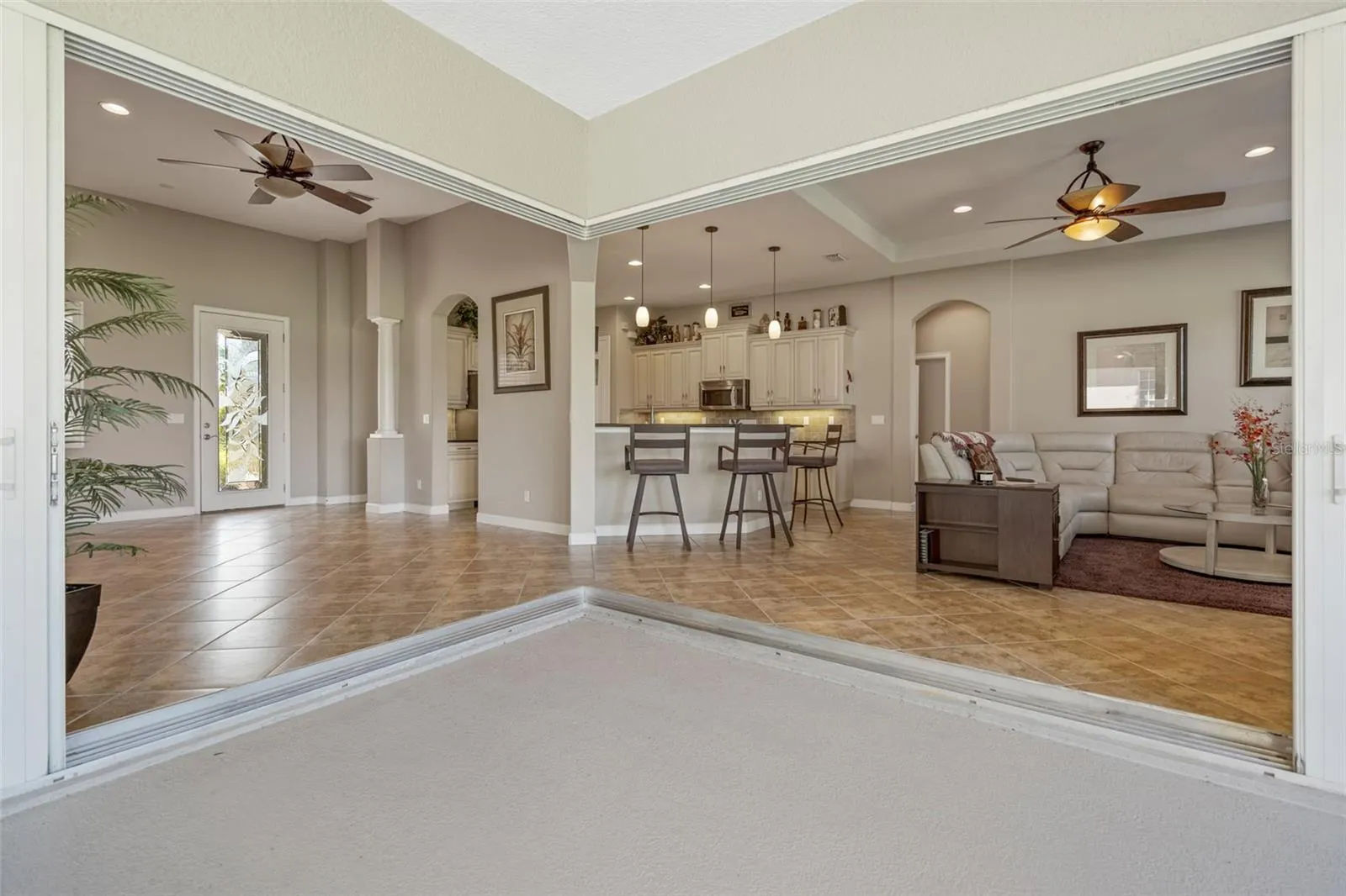 217 MARTELLAGO DR