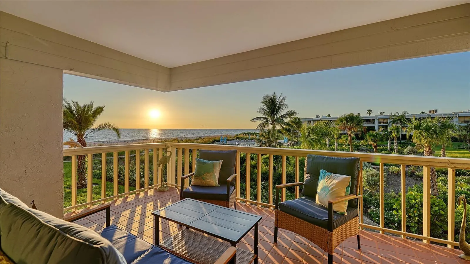 5757 GULF OF MEXICO DR #204, #204