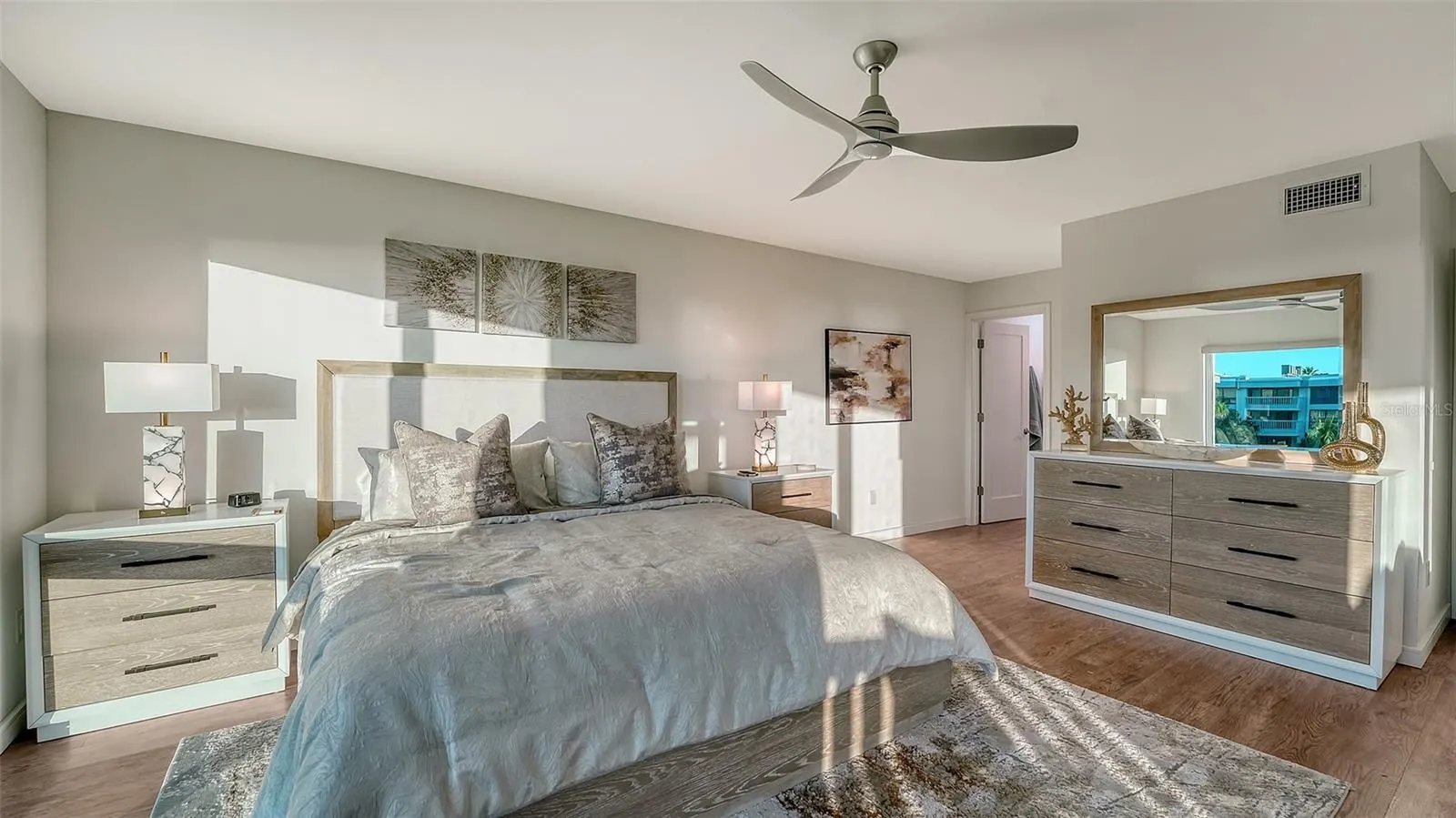 5757 GULF OF MEXICO DR #204, #204