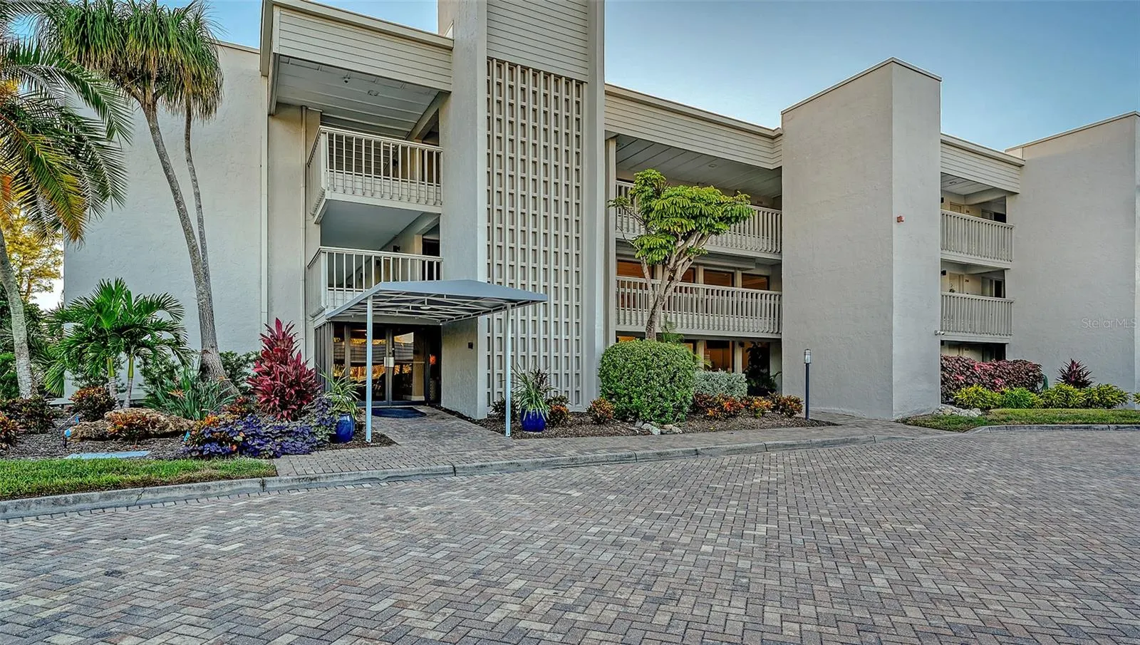 5757 GULF OF MEXICO DR #204, #204