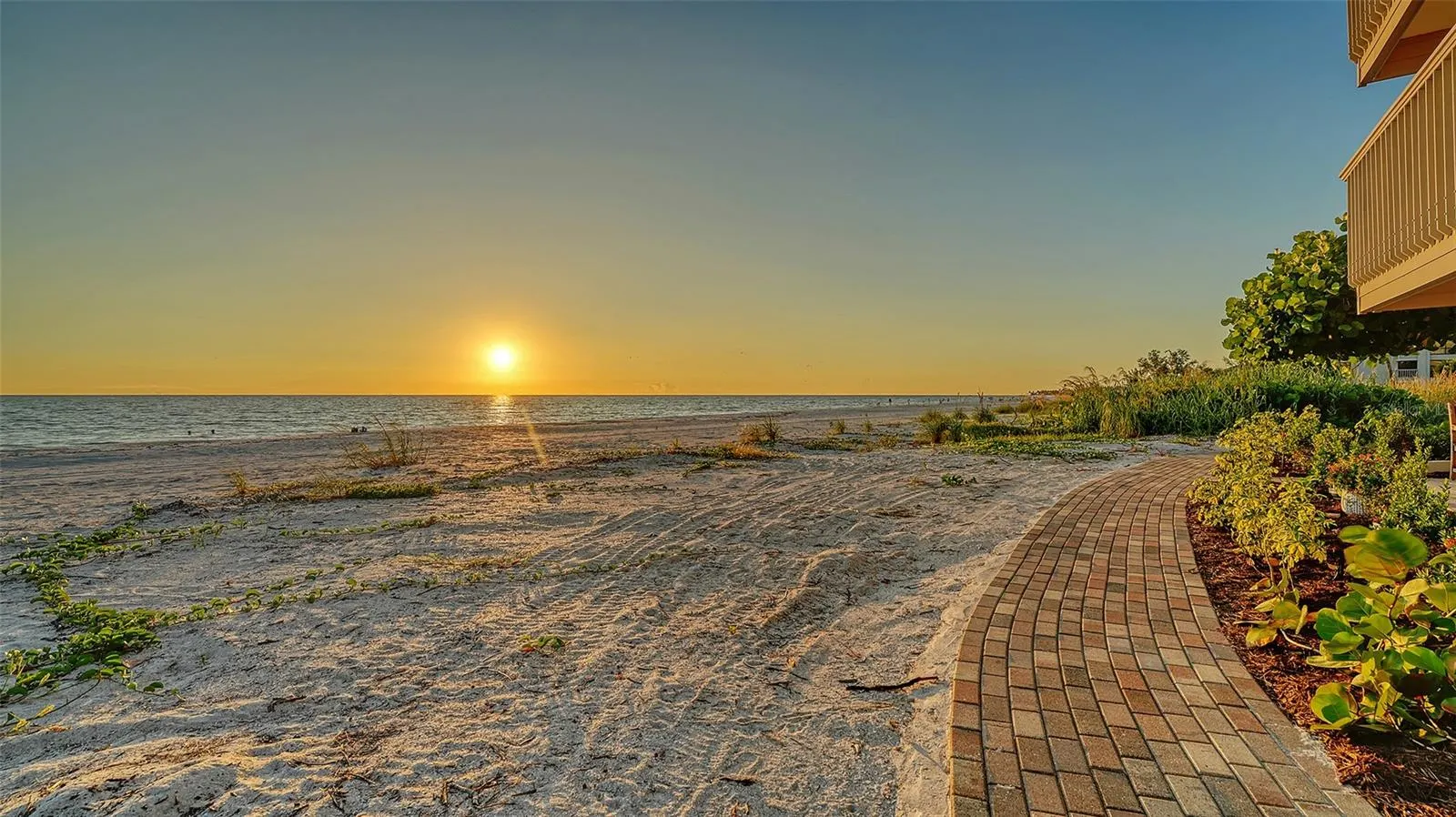 5757 GULF OF MEXICO DR #204, #204