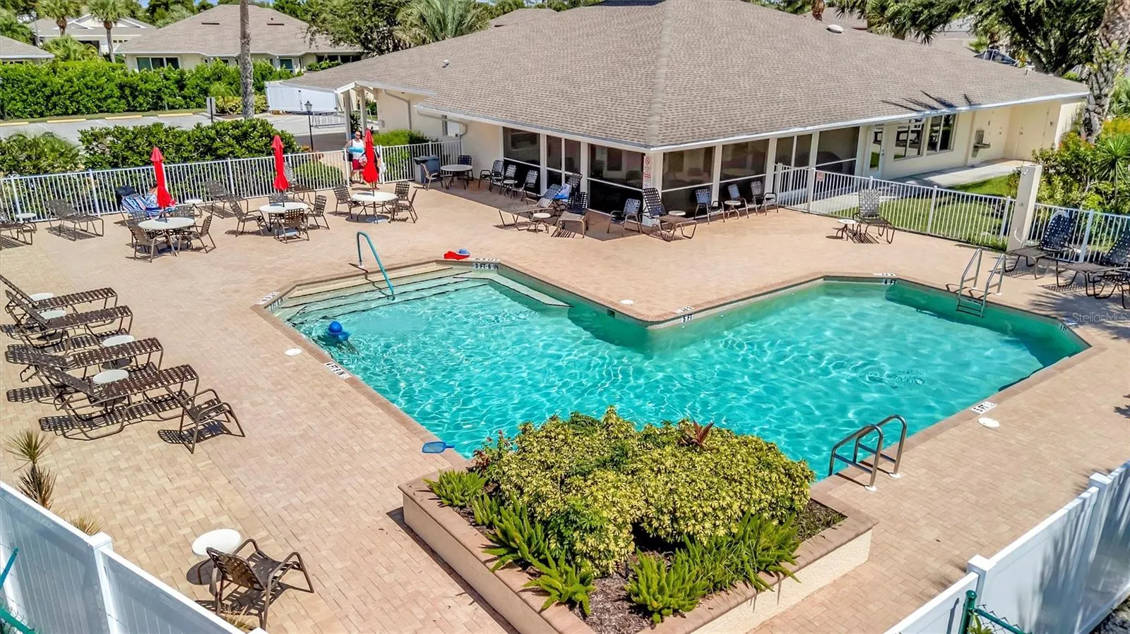1250 HOT SPRINGS PT