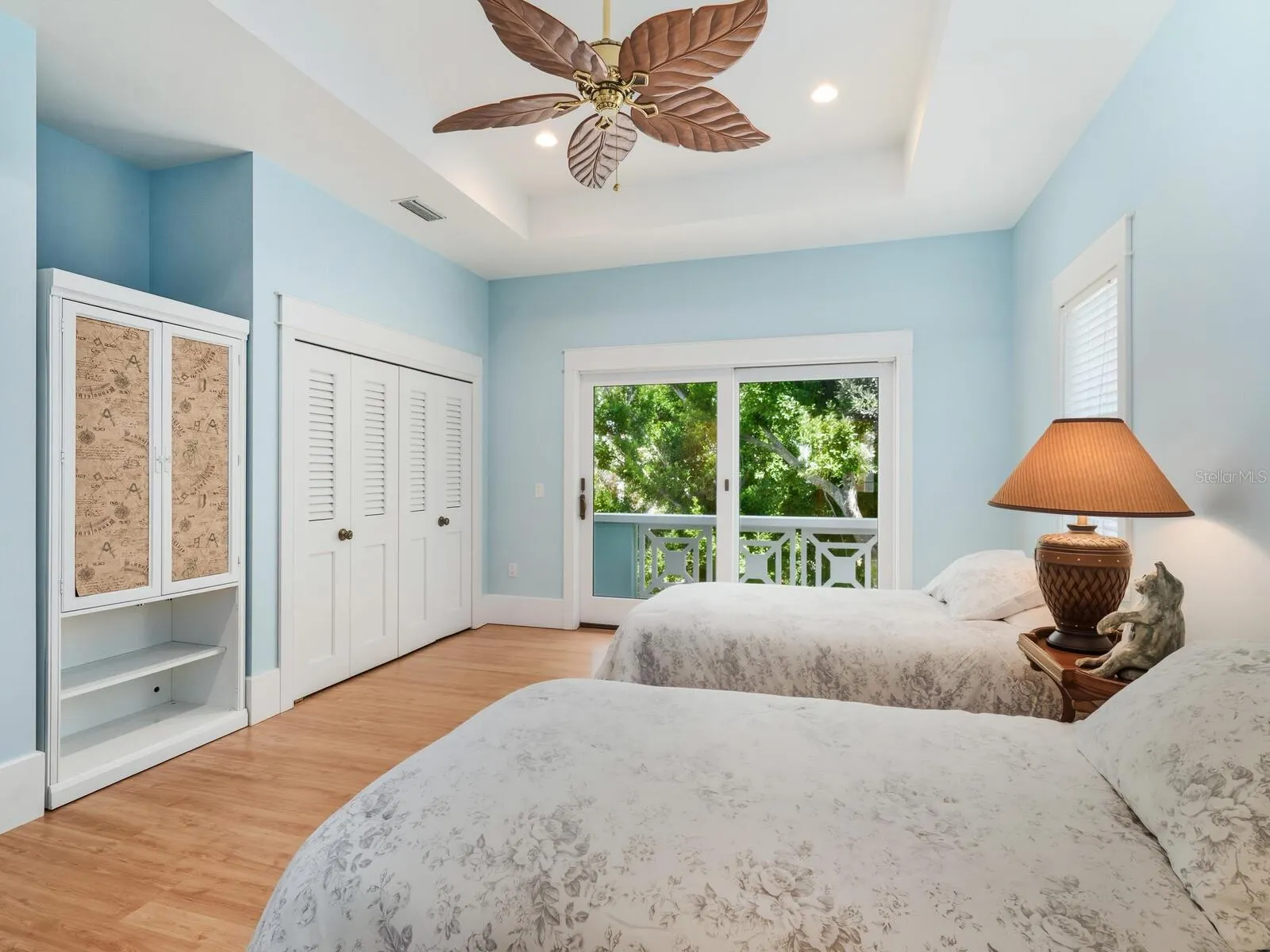 790 N MANASOTA KEY RD
