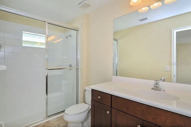 6409 PINE BREEZE RUN