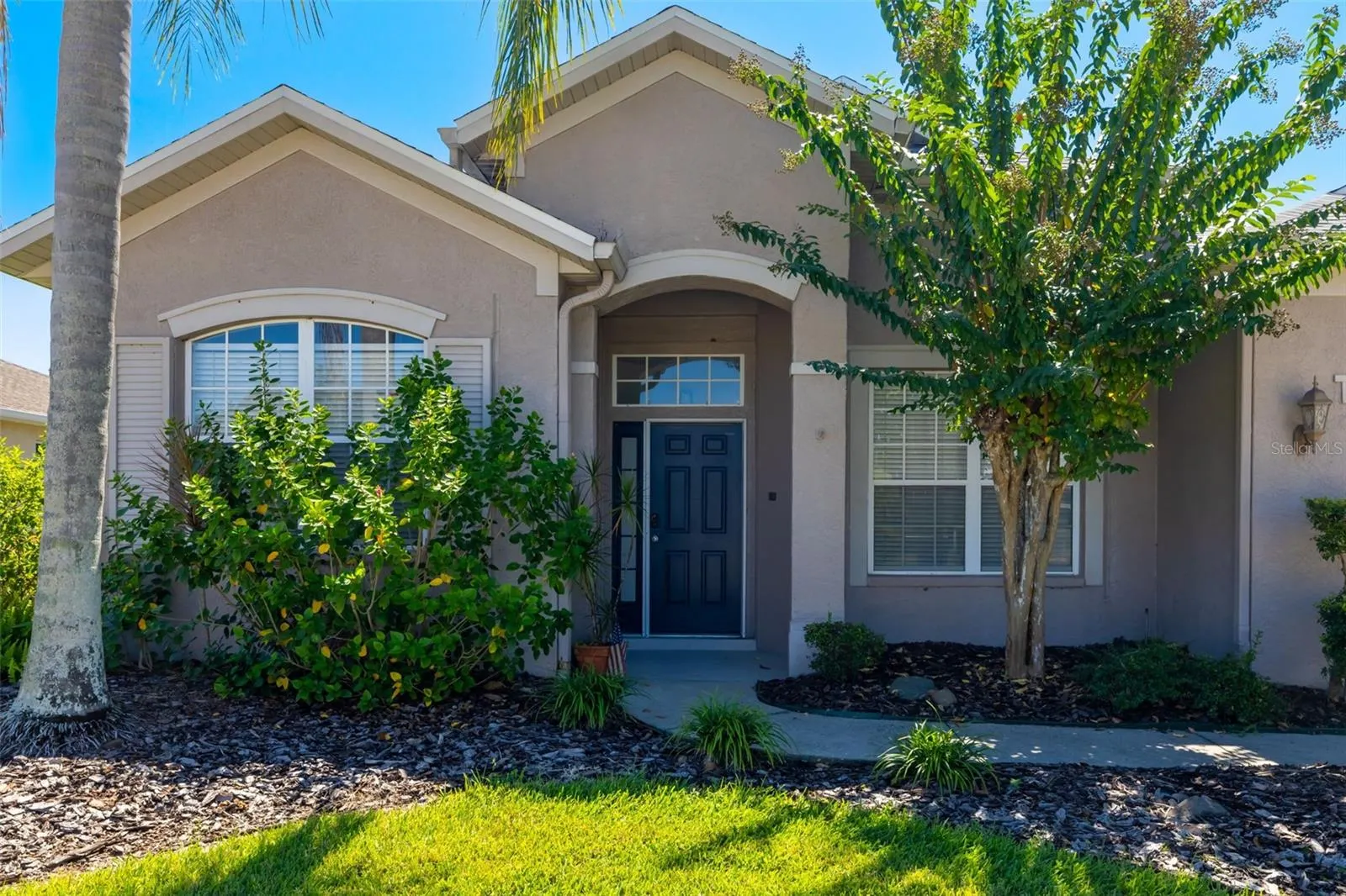 7813 CASTLEISLAND DR