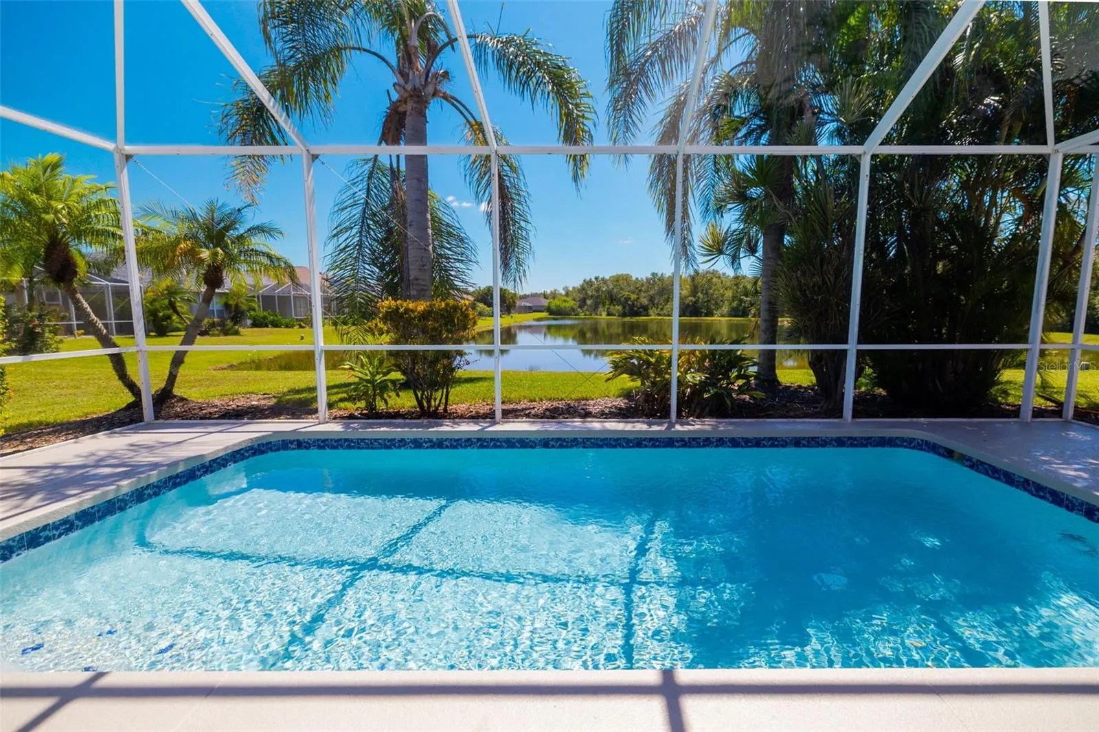 7813 CASTLEISLAND DR