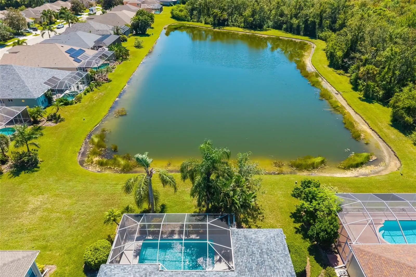 7813 CASTLEISLAND DR