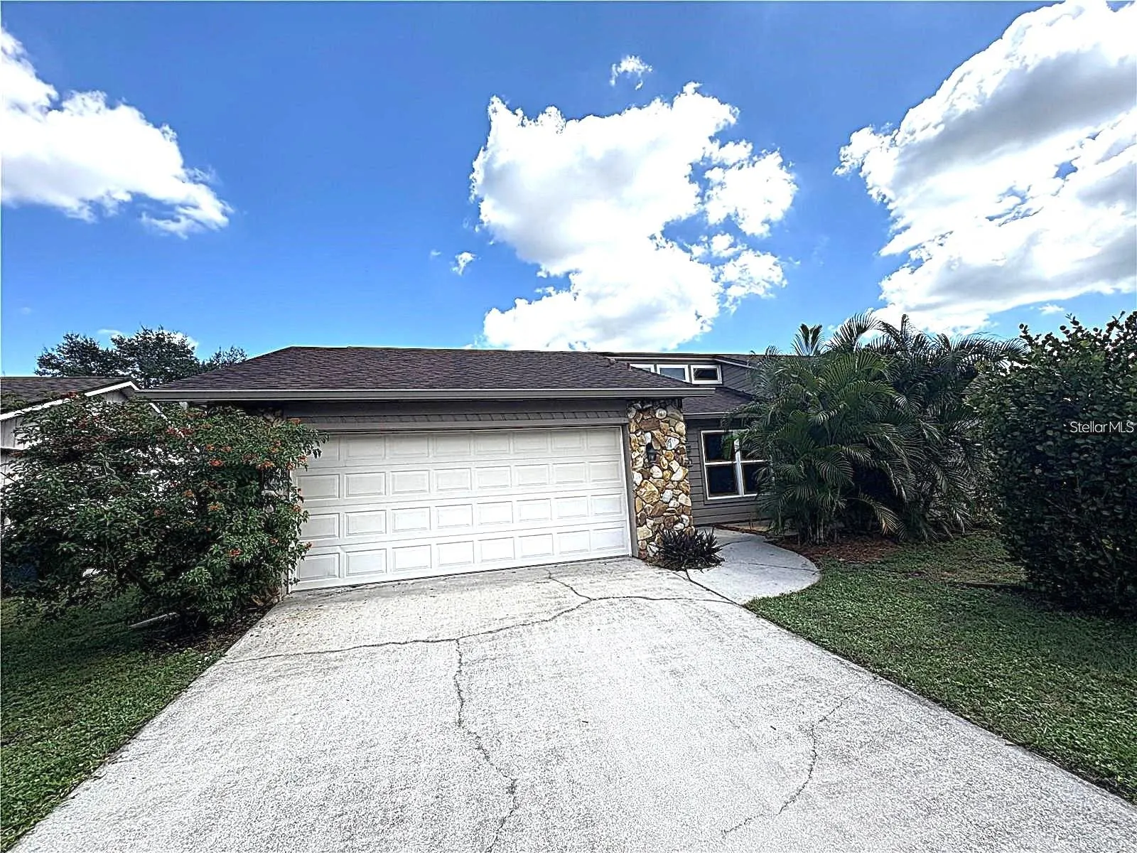 4051 WAIKIKI DR
