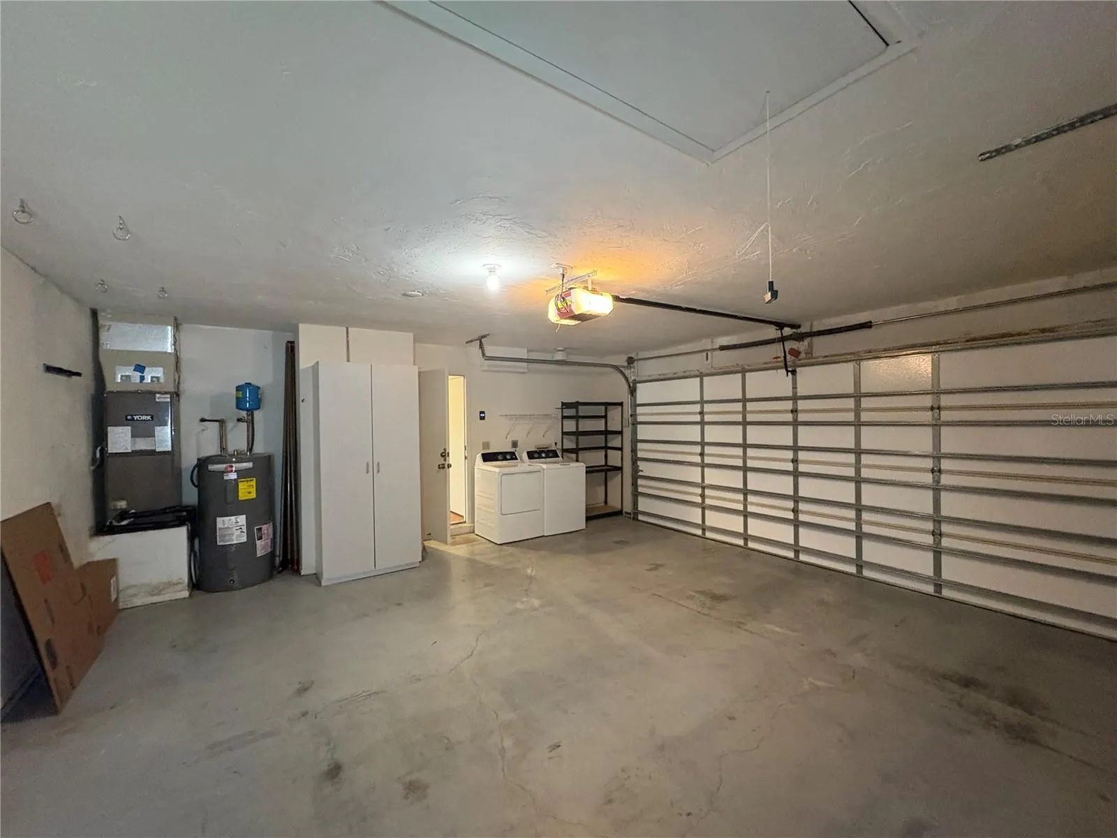 4051 WAIKIKI DR