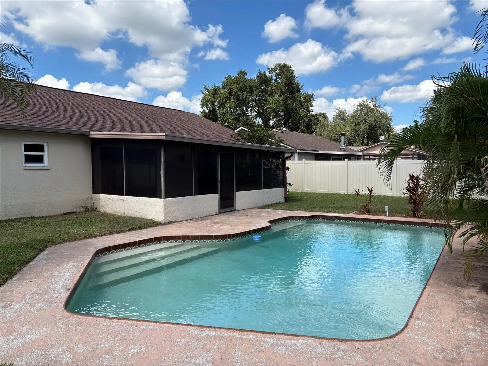 4051 WAIKIKI DR