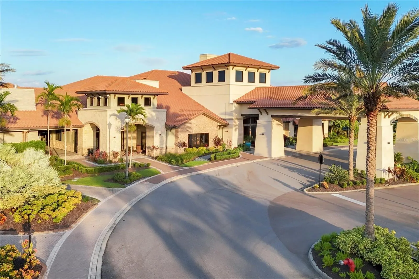 13216 MALACHITE DR
