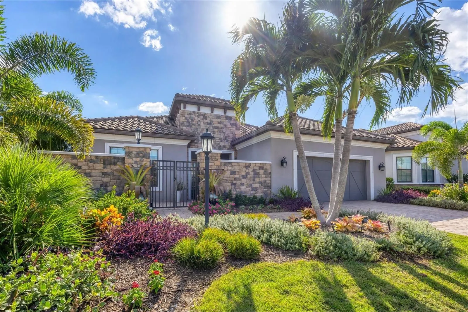 13216 MALACHITE DR