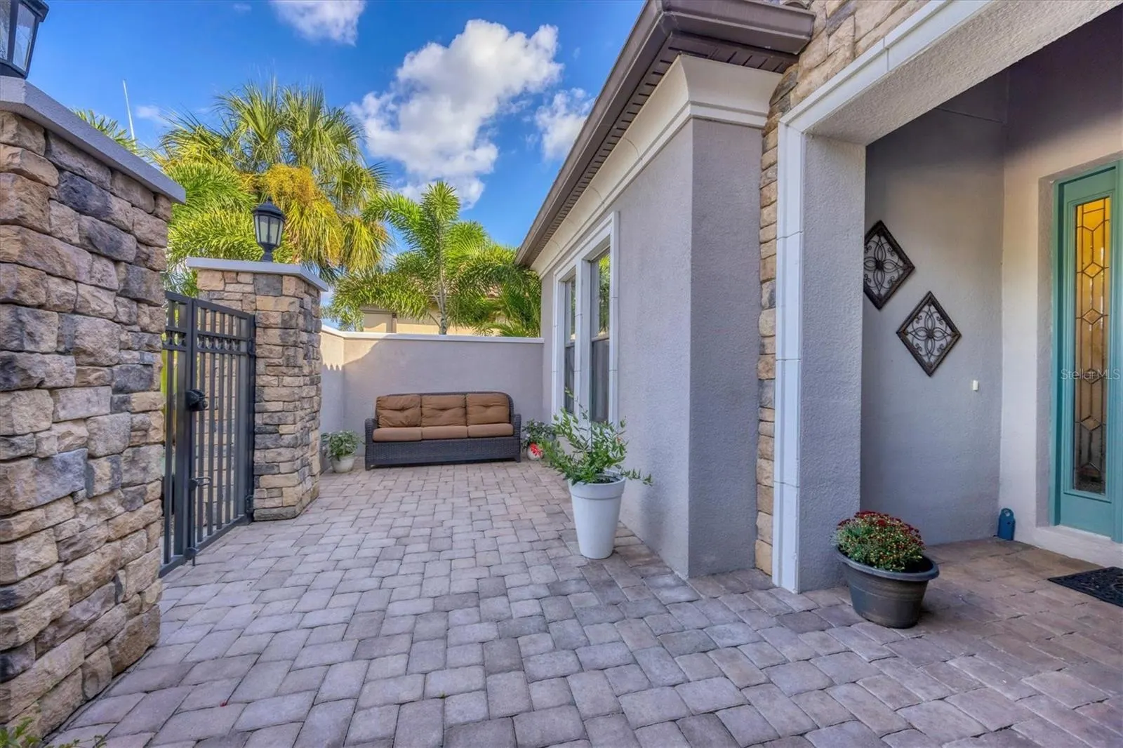 13216 MALACHITE DR