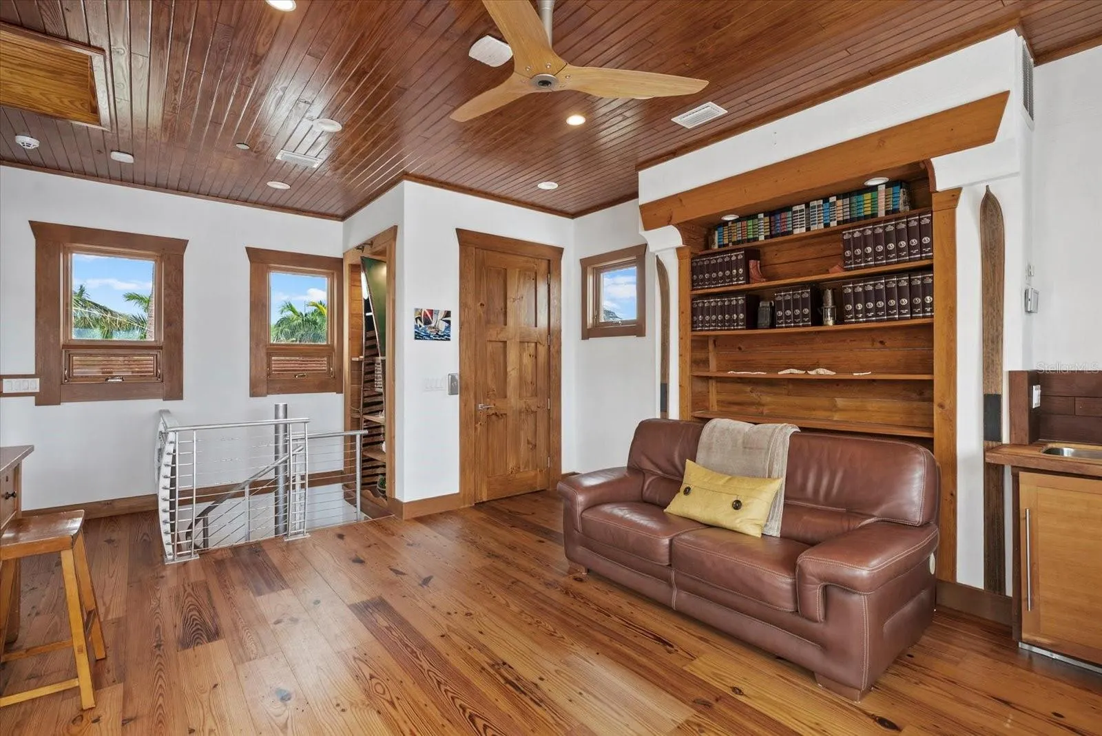 10216 46TH AVE W
